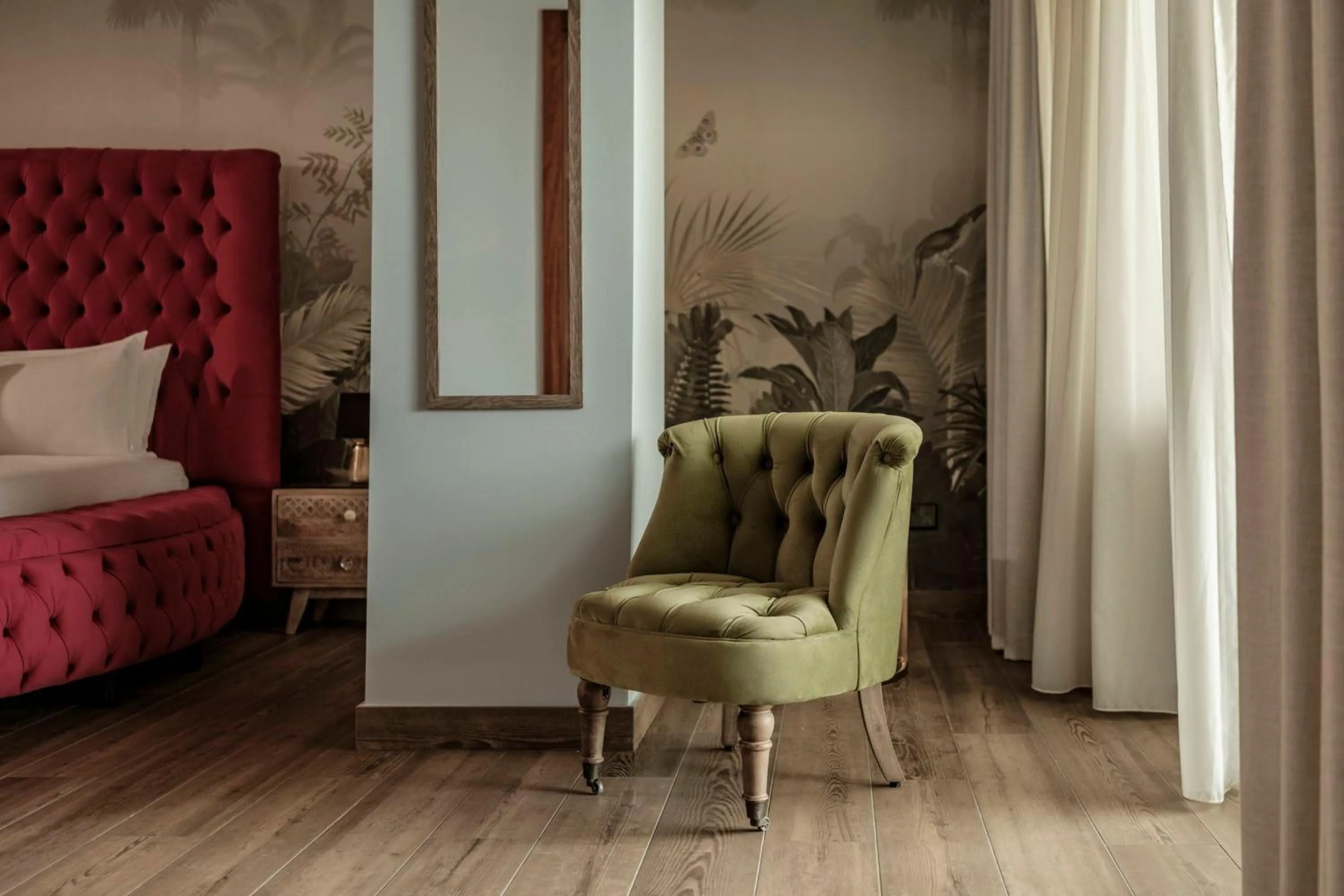 Bed in Damare Resort & SPA