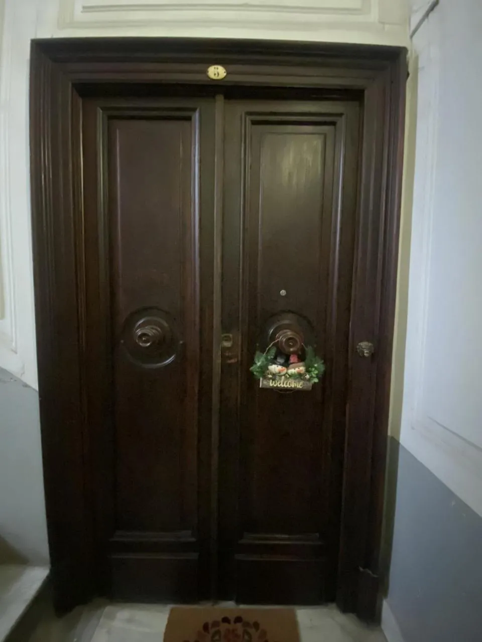 Facade/entrance in San Pasquale 62 Apartment