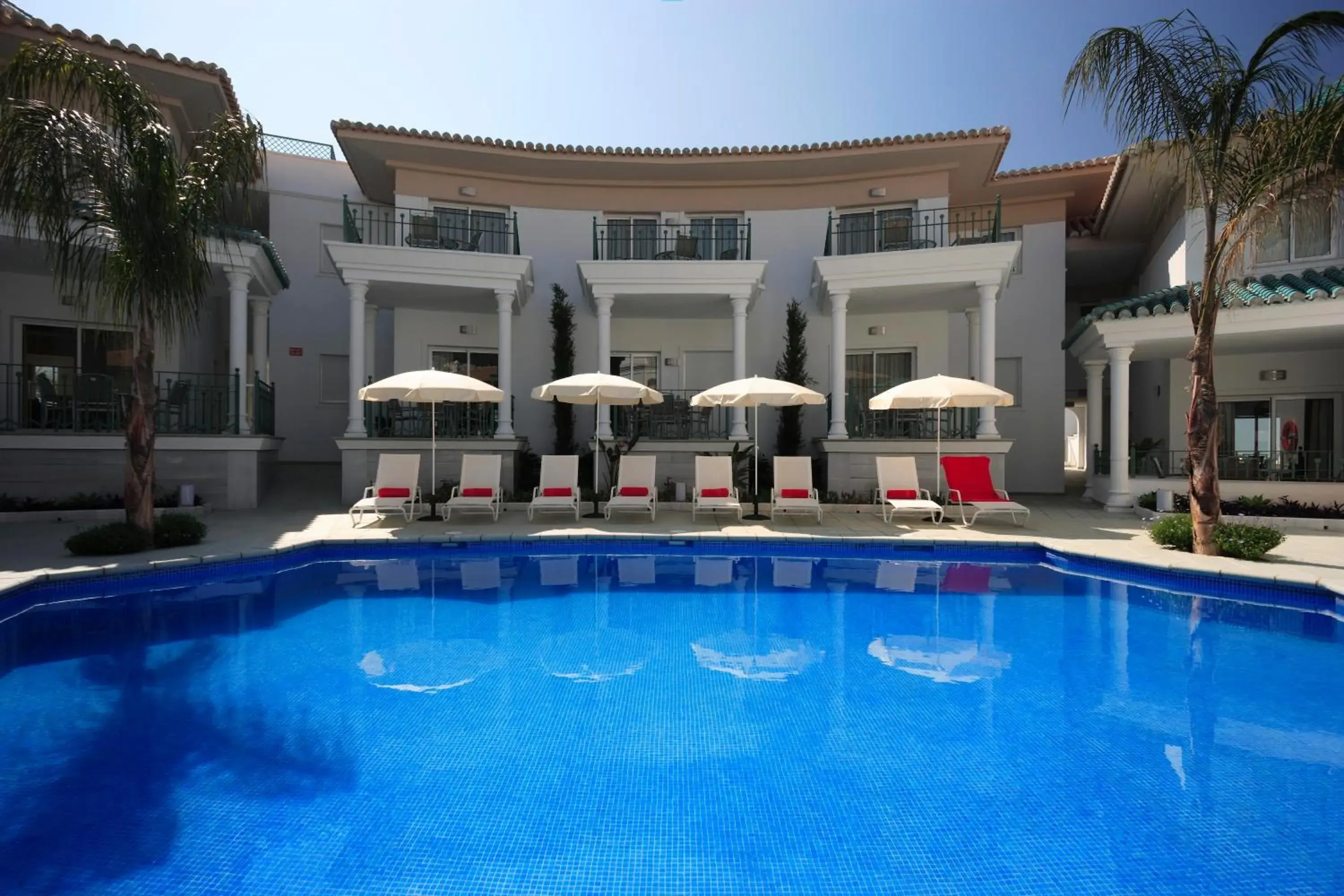 Swimming pool in Apartamentos Marina Turquesa Swimming pool in Apartamentos Marina Turquesa