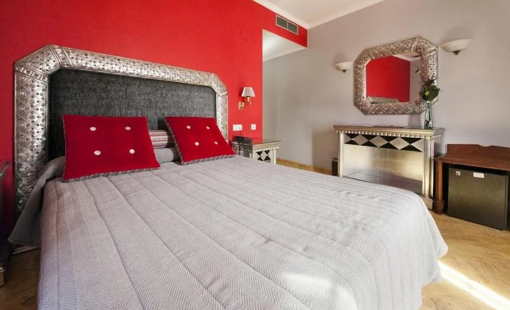 Bed in Adriano Boutique Sevilla