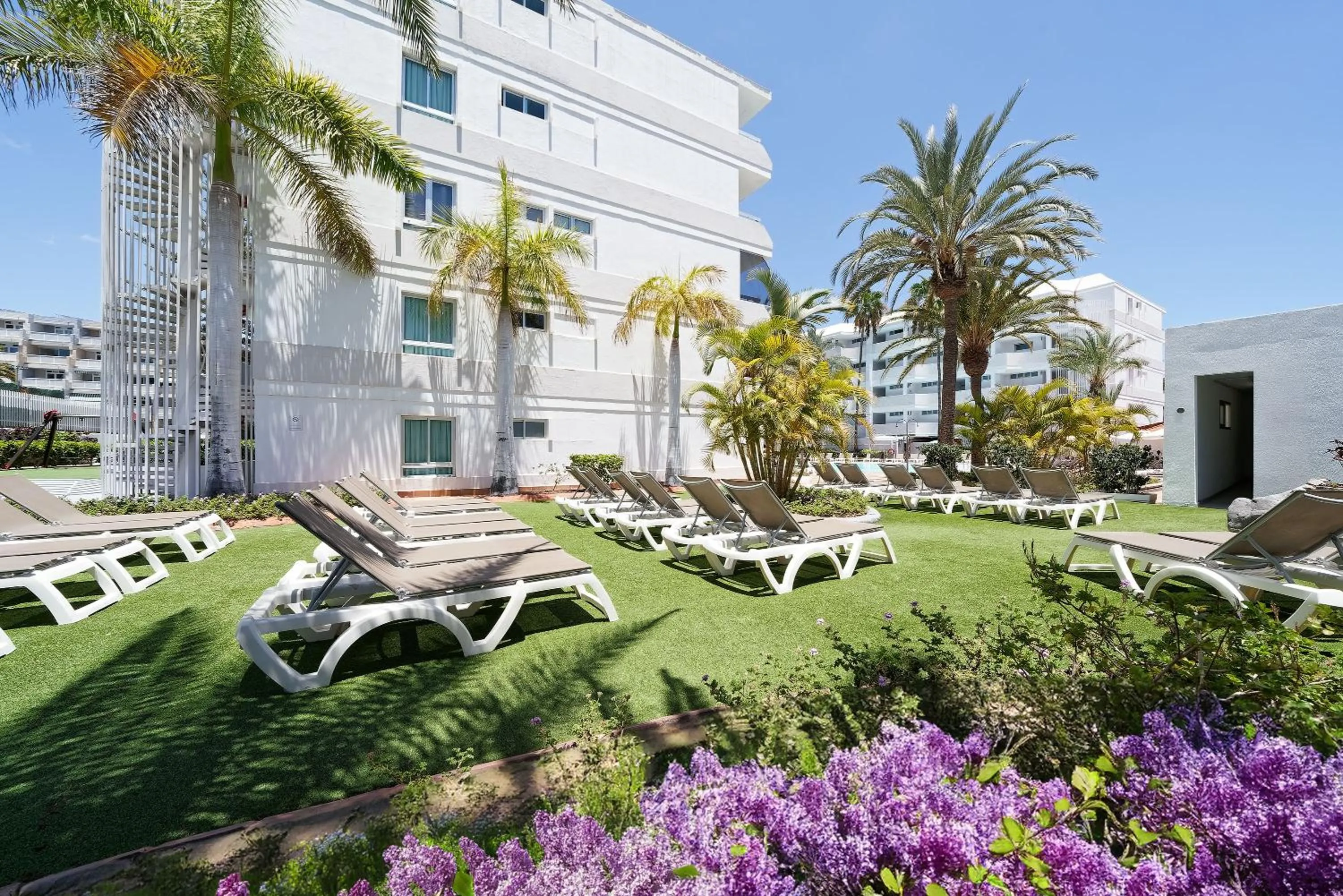 Garden, Property Building in Labranda Bronze Playa