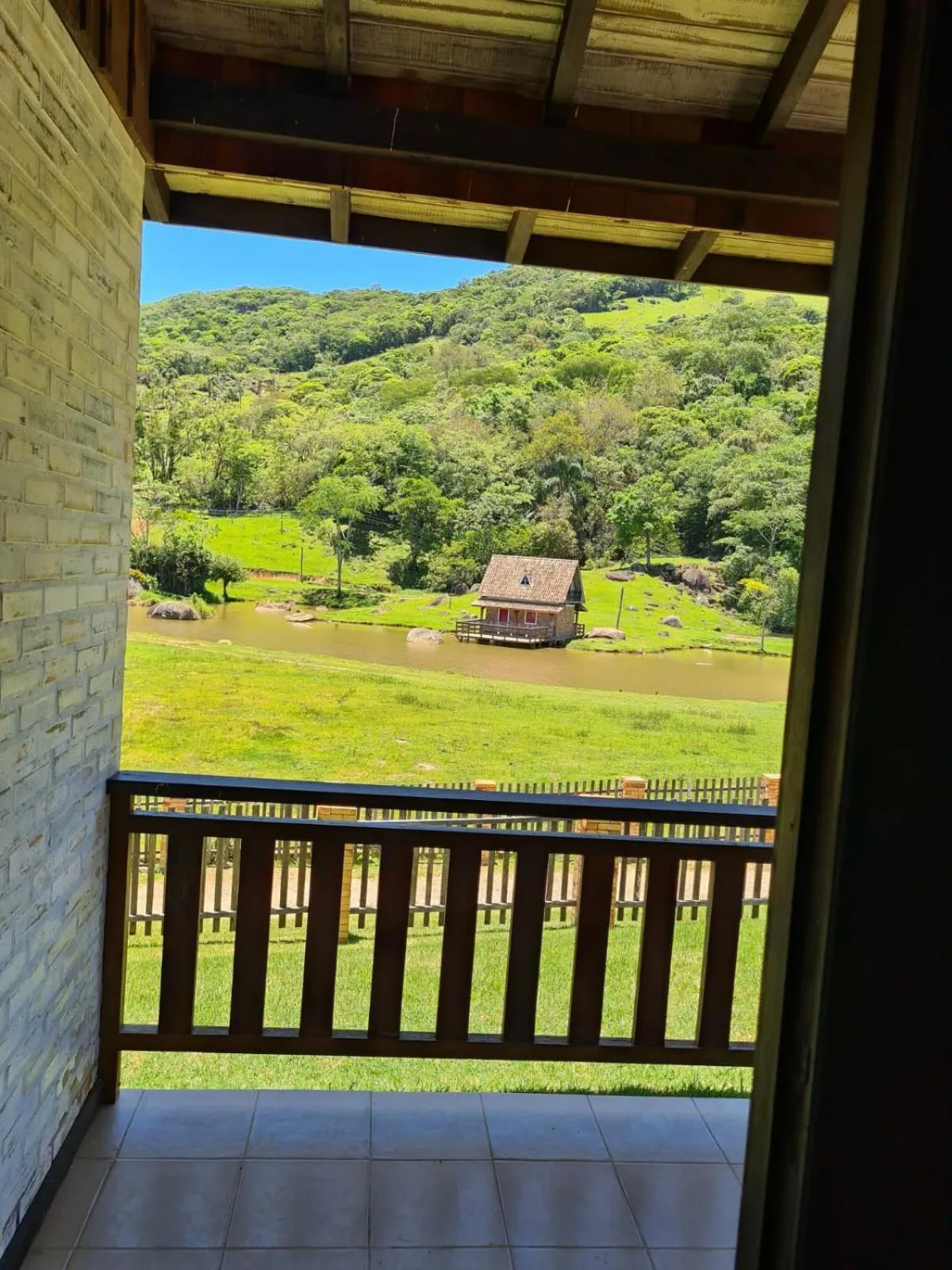 Spring in Eco Mirante Hotel