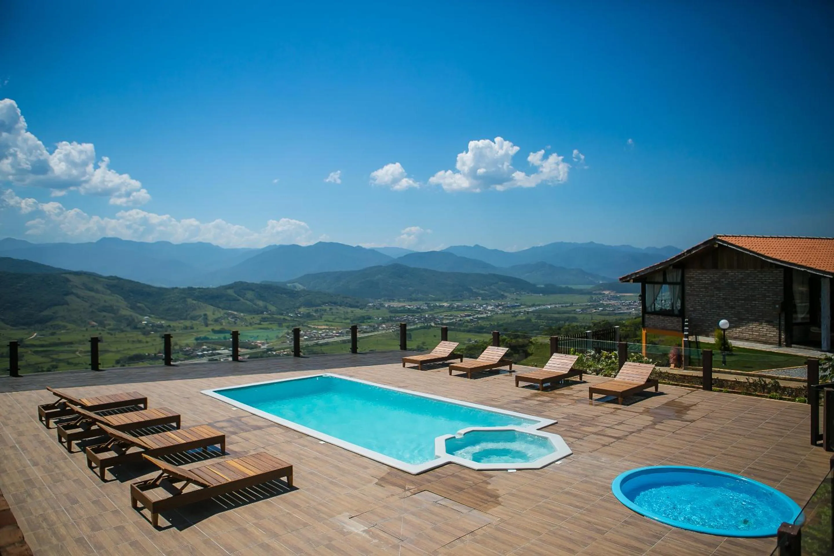 Day in Eco Mirante Hotel