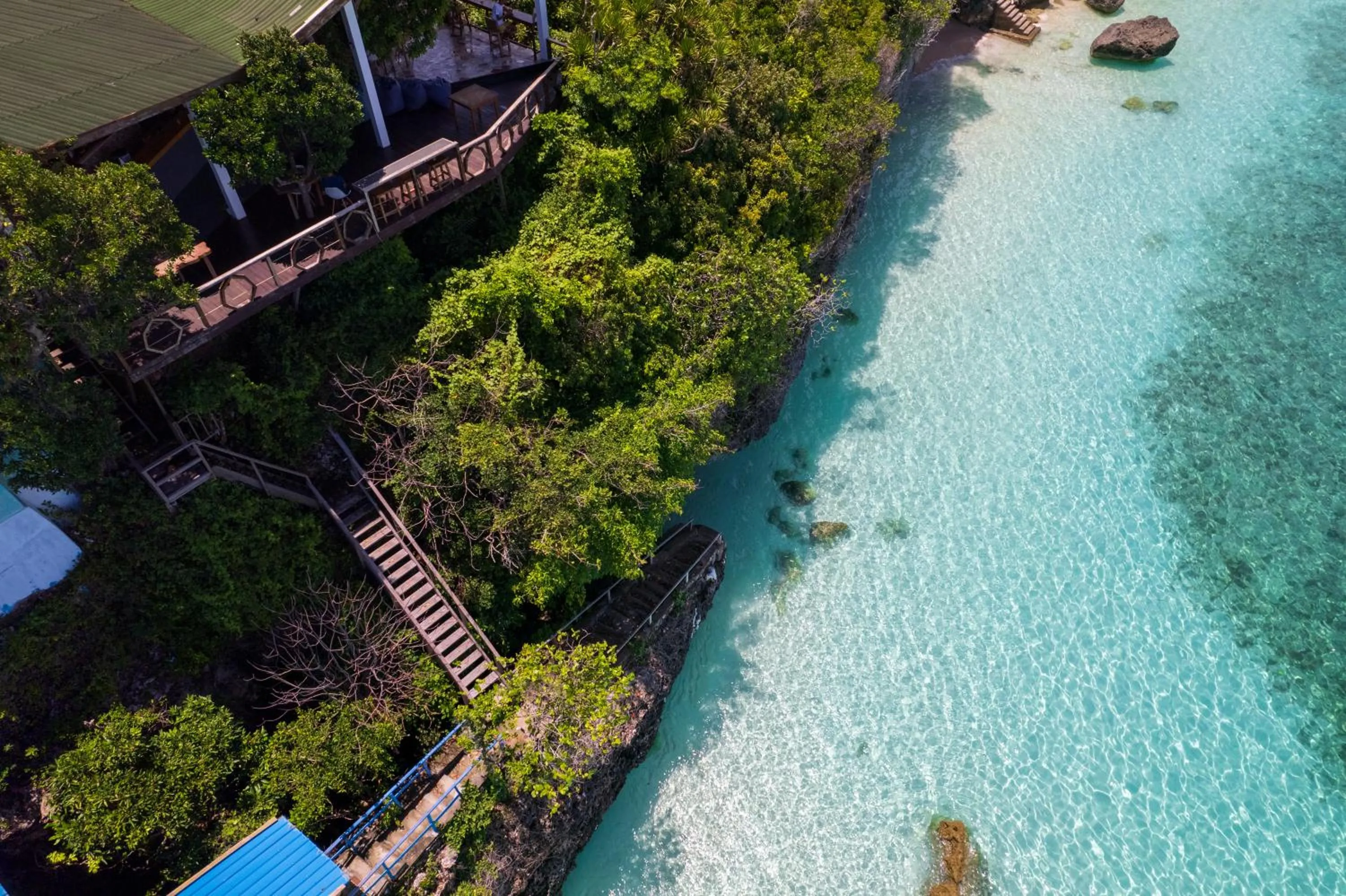 Property building in Seascapes Bira