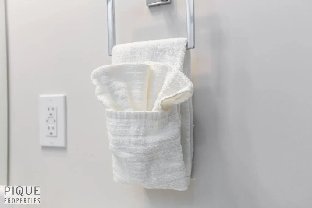 towels in NEW, Mountain Chic Suite, Whyte Avenue, Netflix, WiFi, Sleeps 6