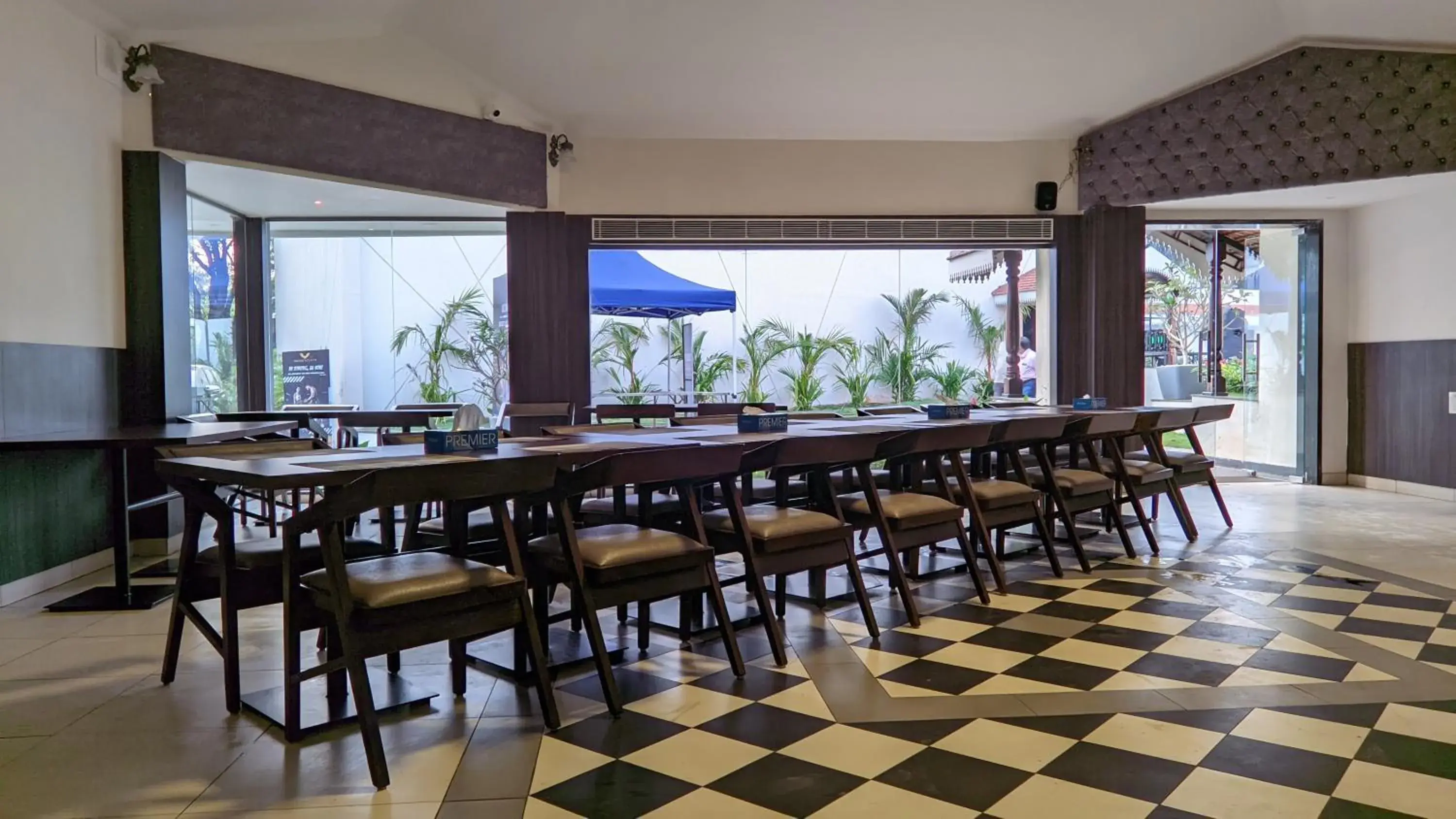 Restaurant/places to eat in Mayur Belgaum Presidency Hotel & Spa Restaurant/places to eat in Mayur Belgaum Presidency Hotel & Spa