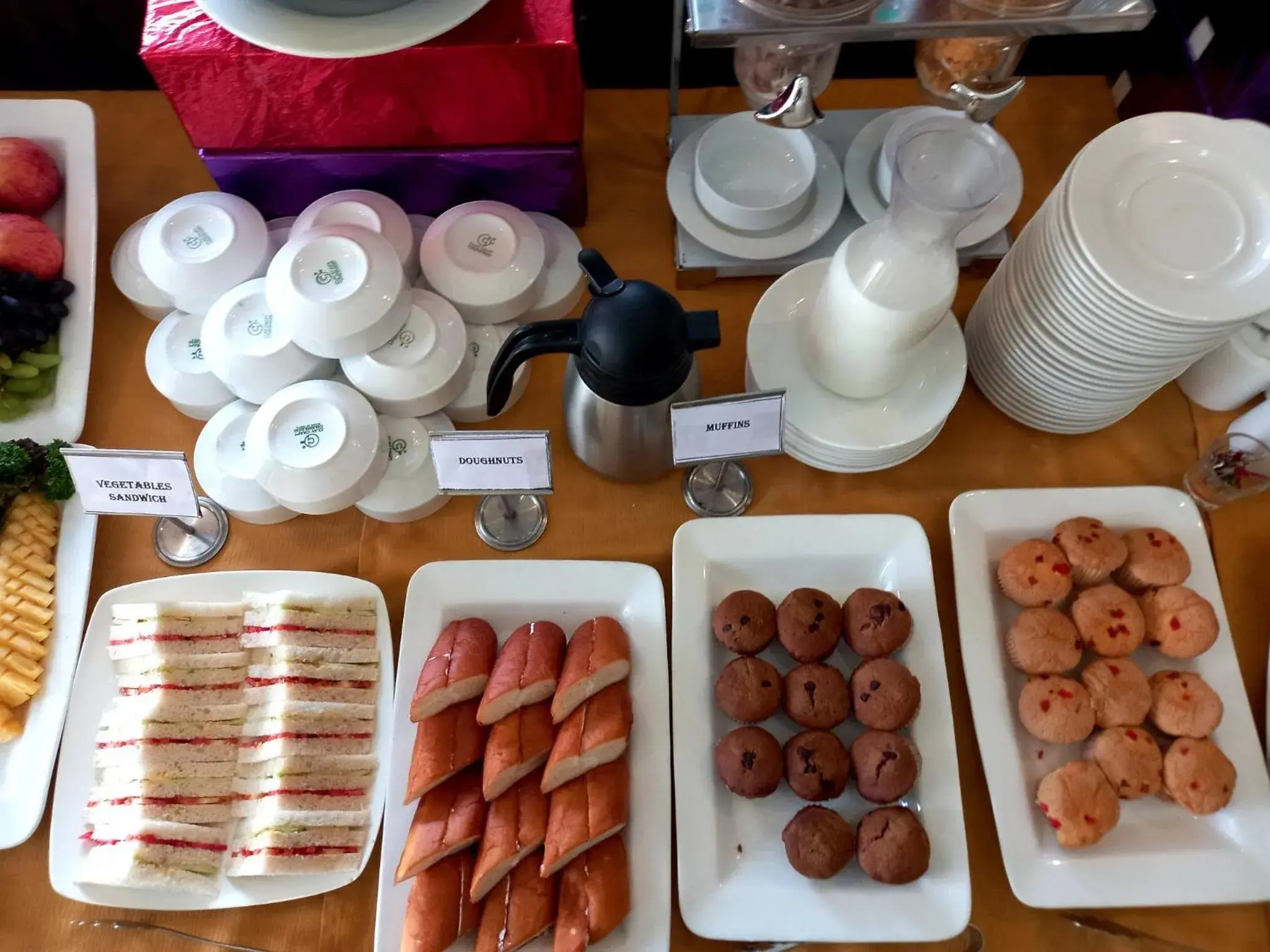 Buffet breakfast in Mayur Belgaum Presidency Hotel & Spa Buffet breakfast in Mayur Belgaum Presidency Hotel & Spa