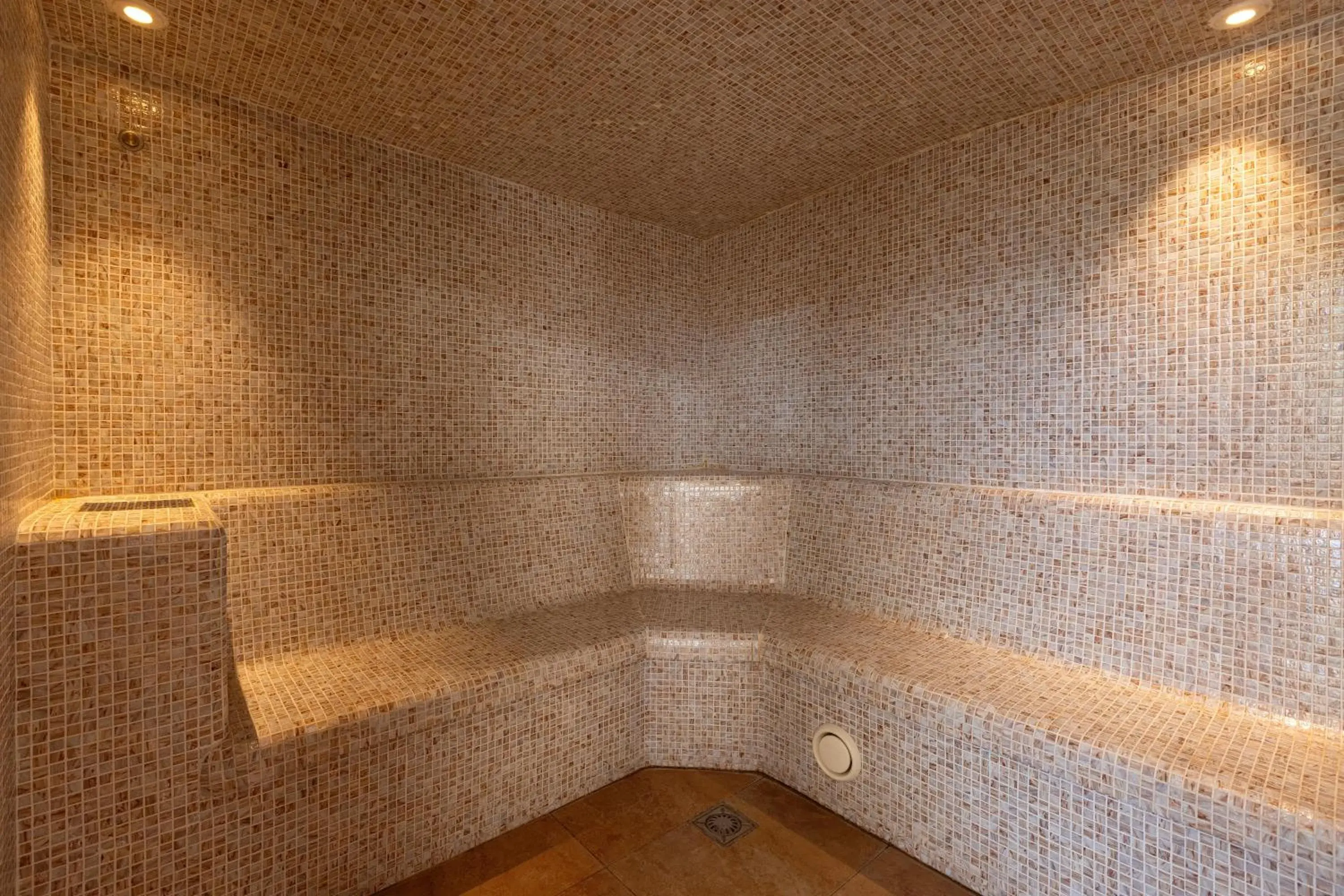 Spa and wellness centre/facilities in Invisa Hotel La Cala Spa and wellness centre/facilities in Invisa Hotel La Cala