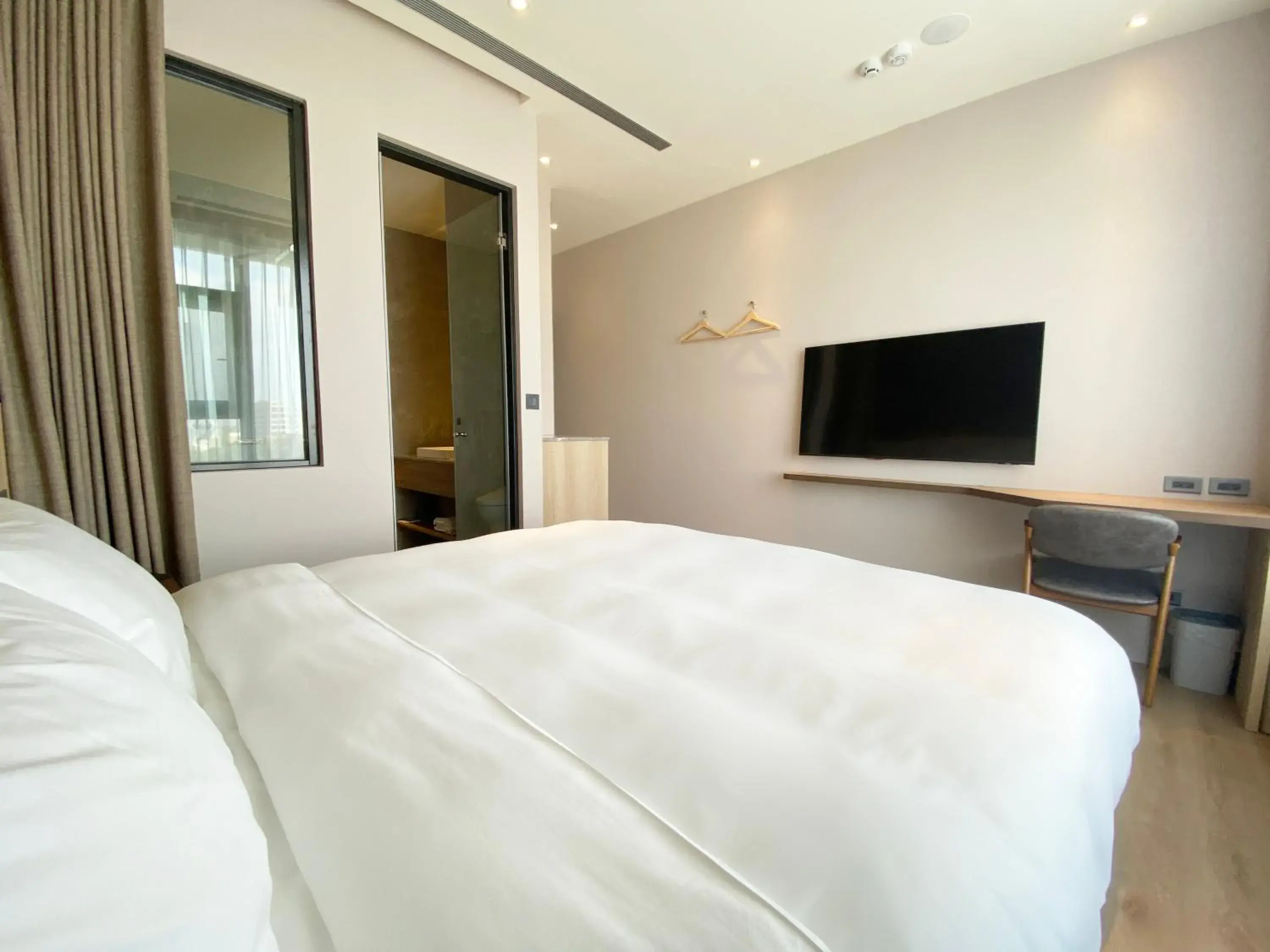 Photo of the whole room, Bed in alfar Hotel Photo of the whole room, Bed in alfar Hotel