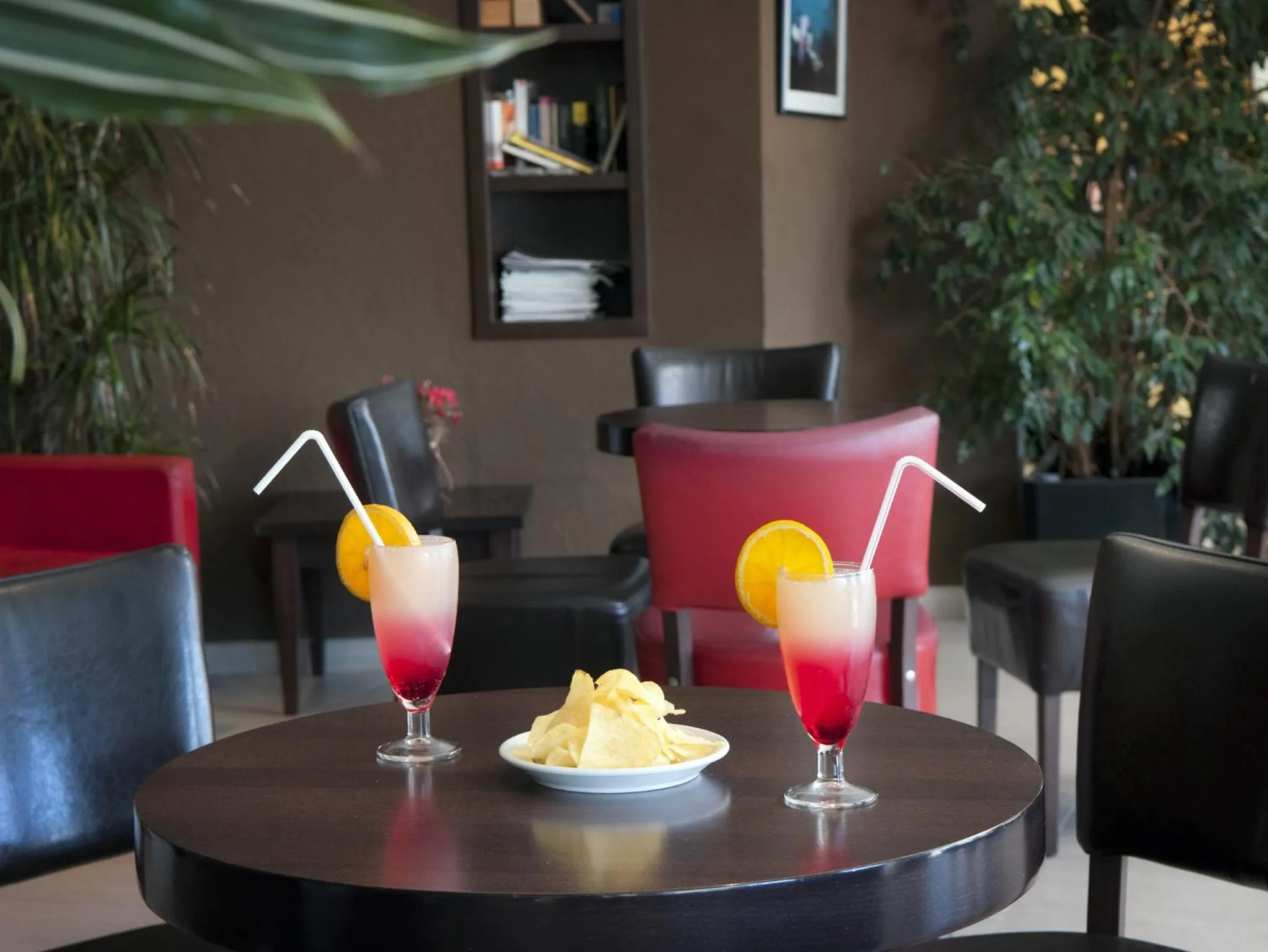 Lounge or bar in Hotel & Diving Les Illes