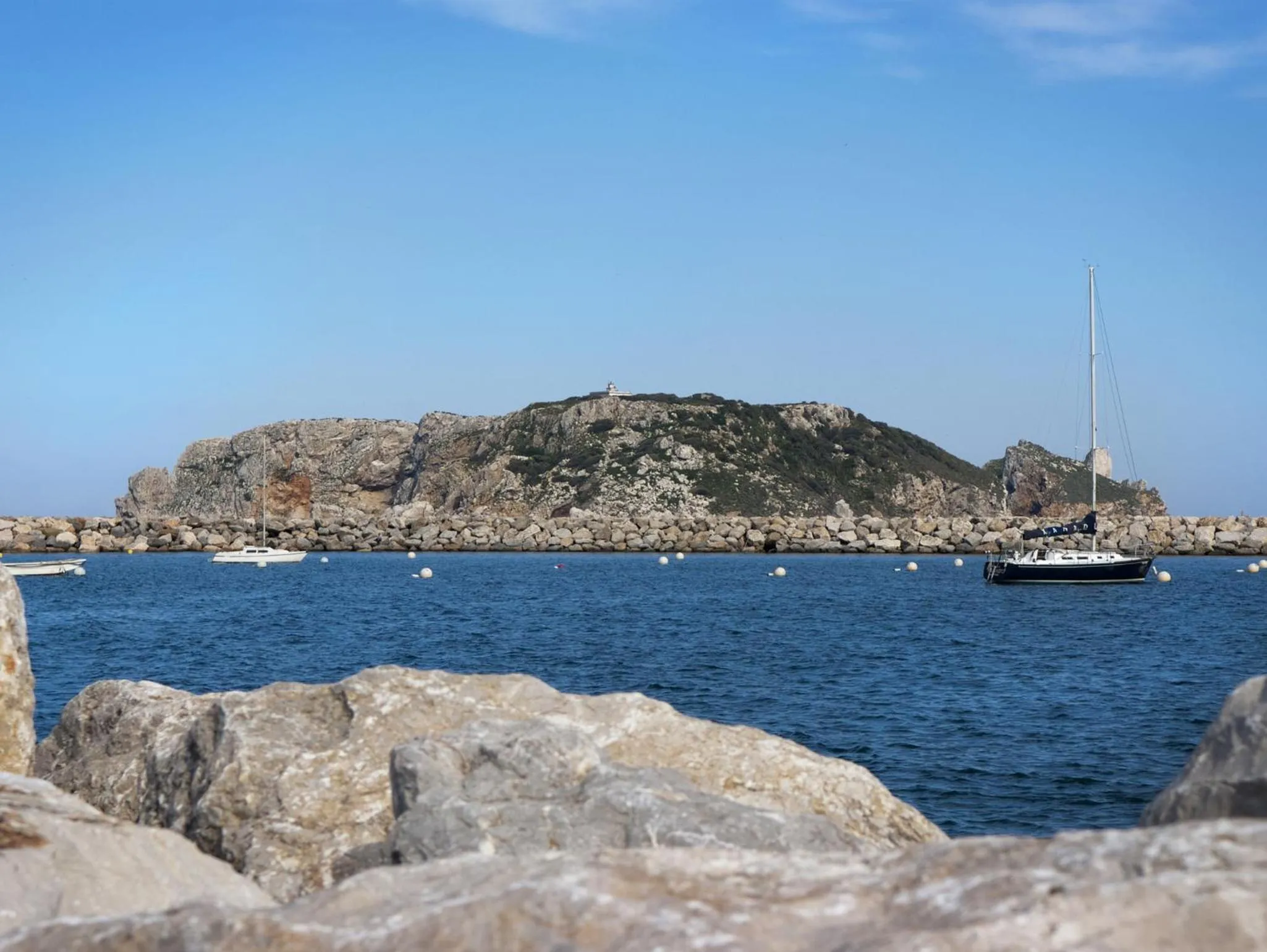 Area and facilities in Hotel & Diving Les Illes