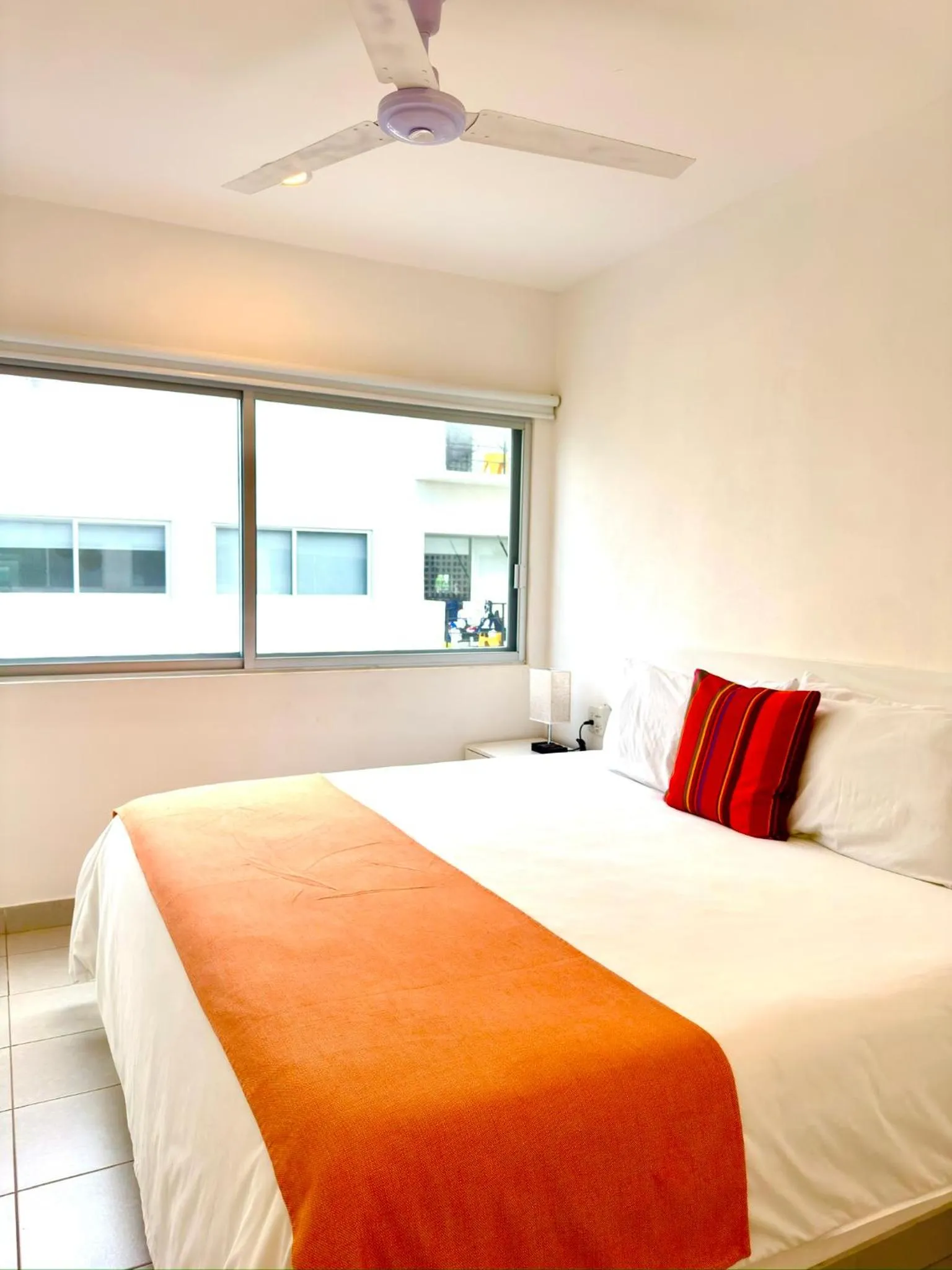 Bed in Papaya Condo Acapulco Diamante -Solo Adultos