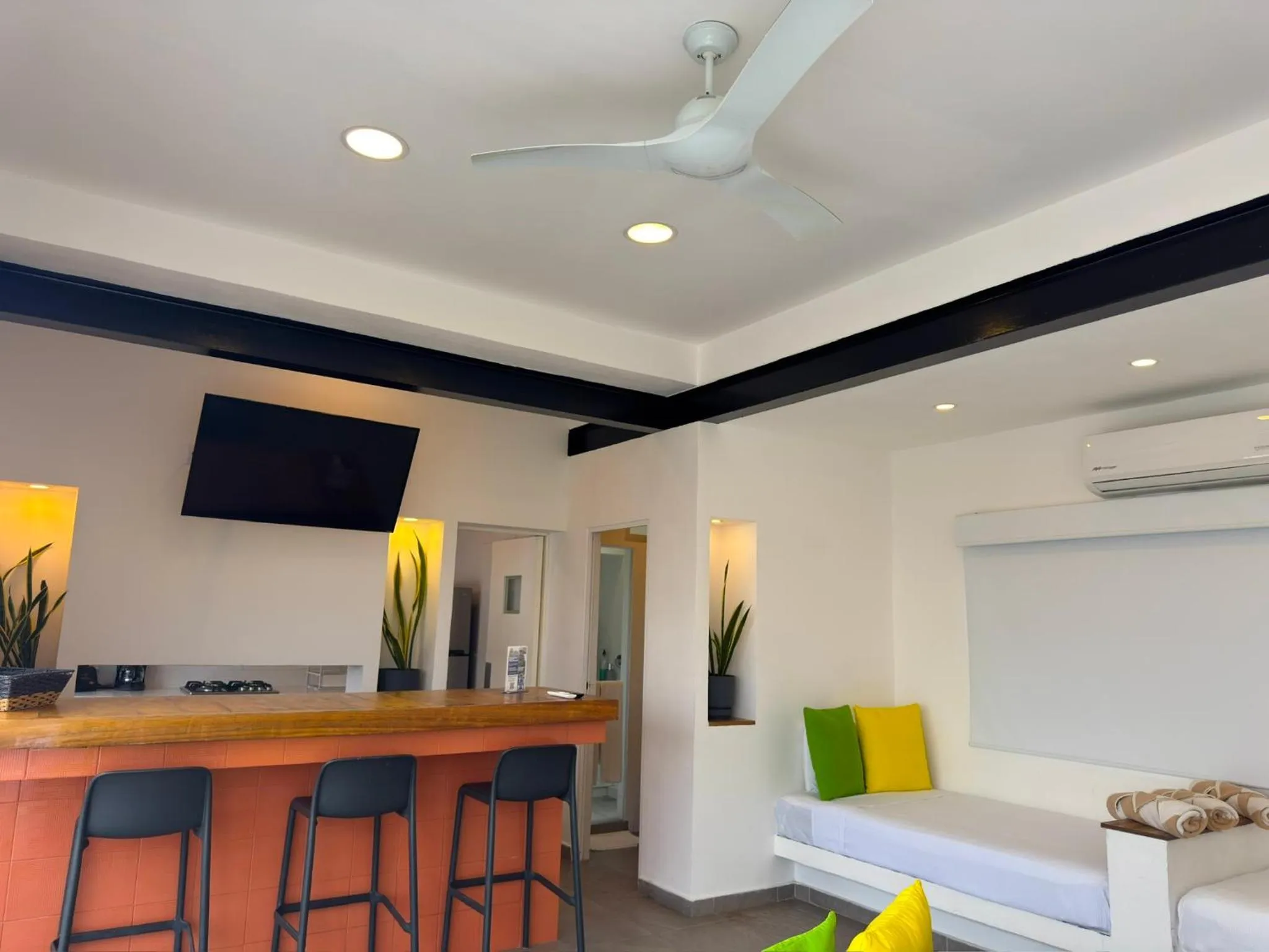 Papaya Condo Acapulco Diamante -Solo Adultos