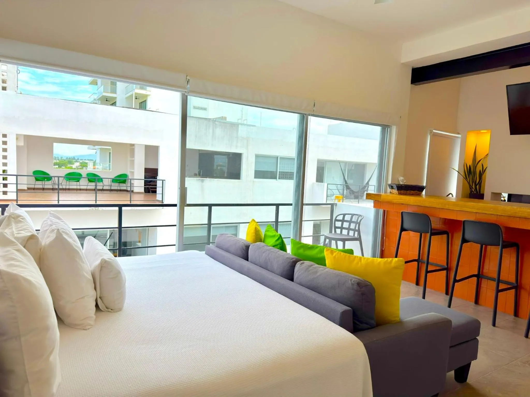 Bed in Papaya Condo Acapulco Diamante -Solo Adultos