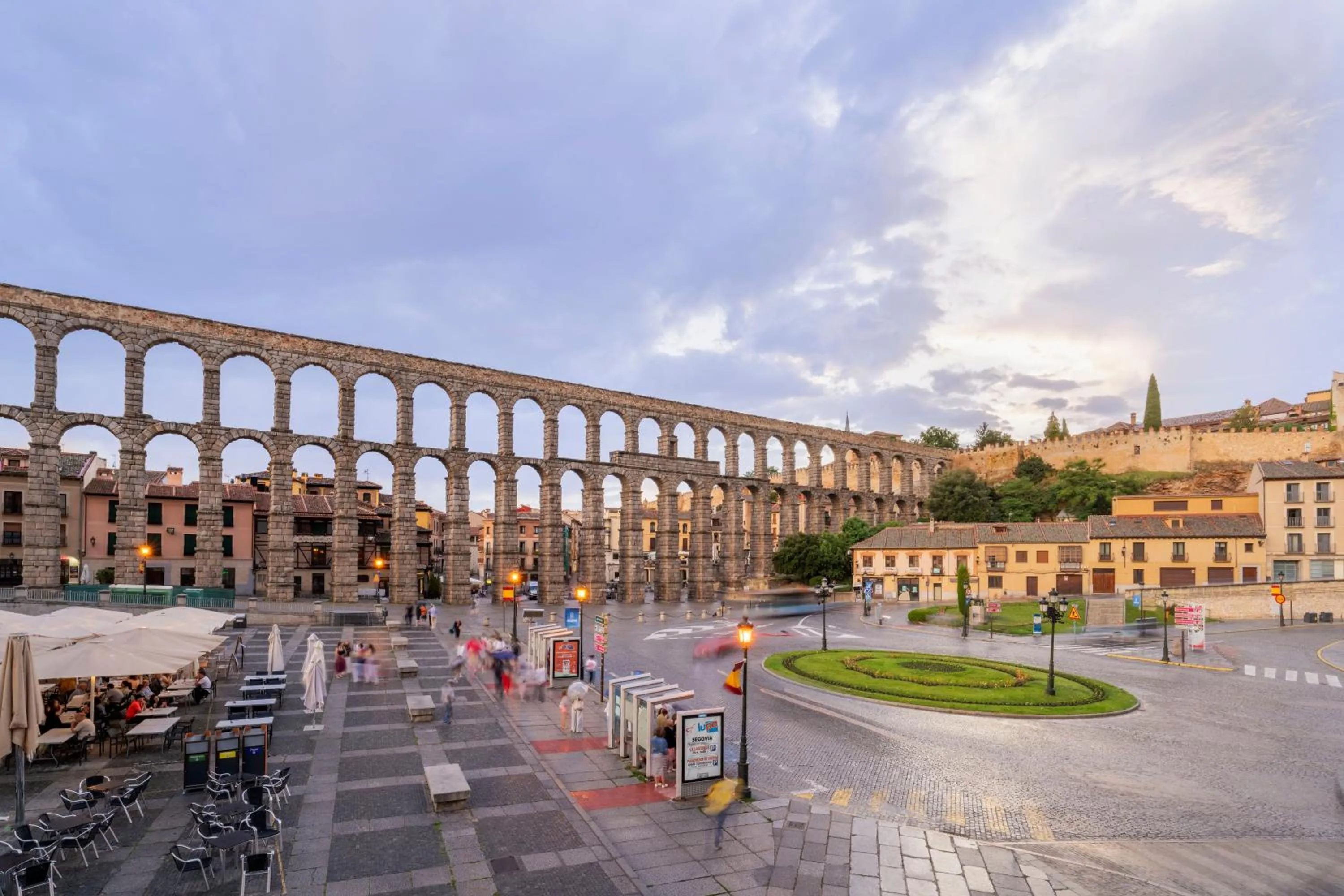 City view in Eurostars Plaza Acueducto