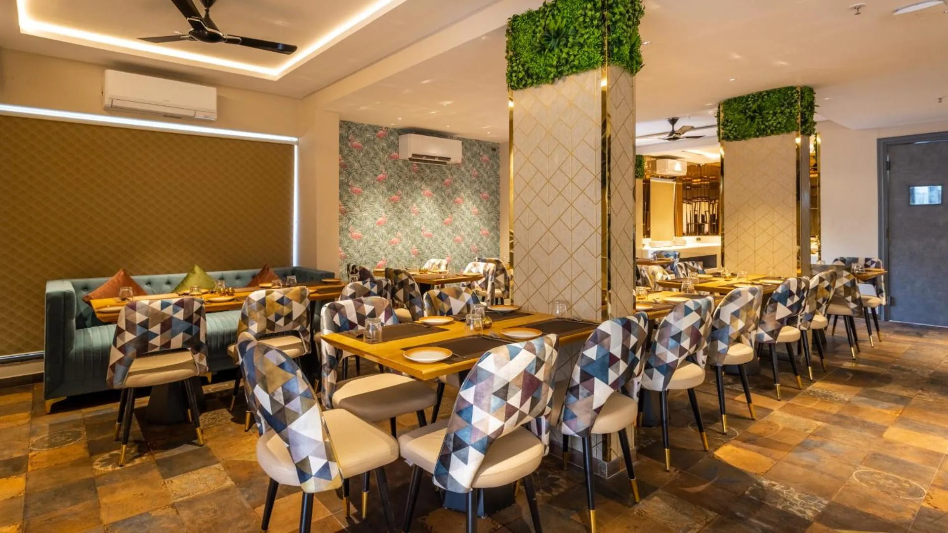 Restaurant/places to eat in Renest Calangute Goa