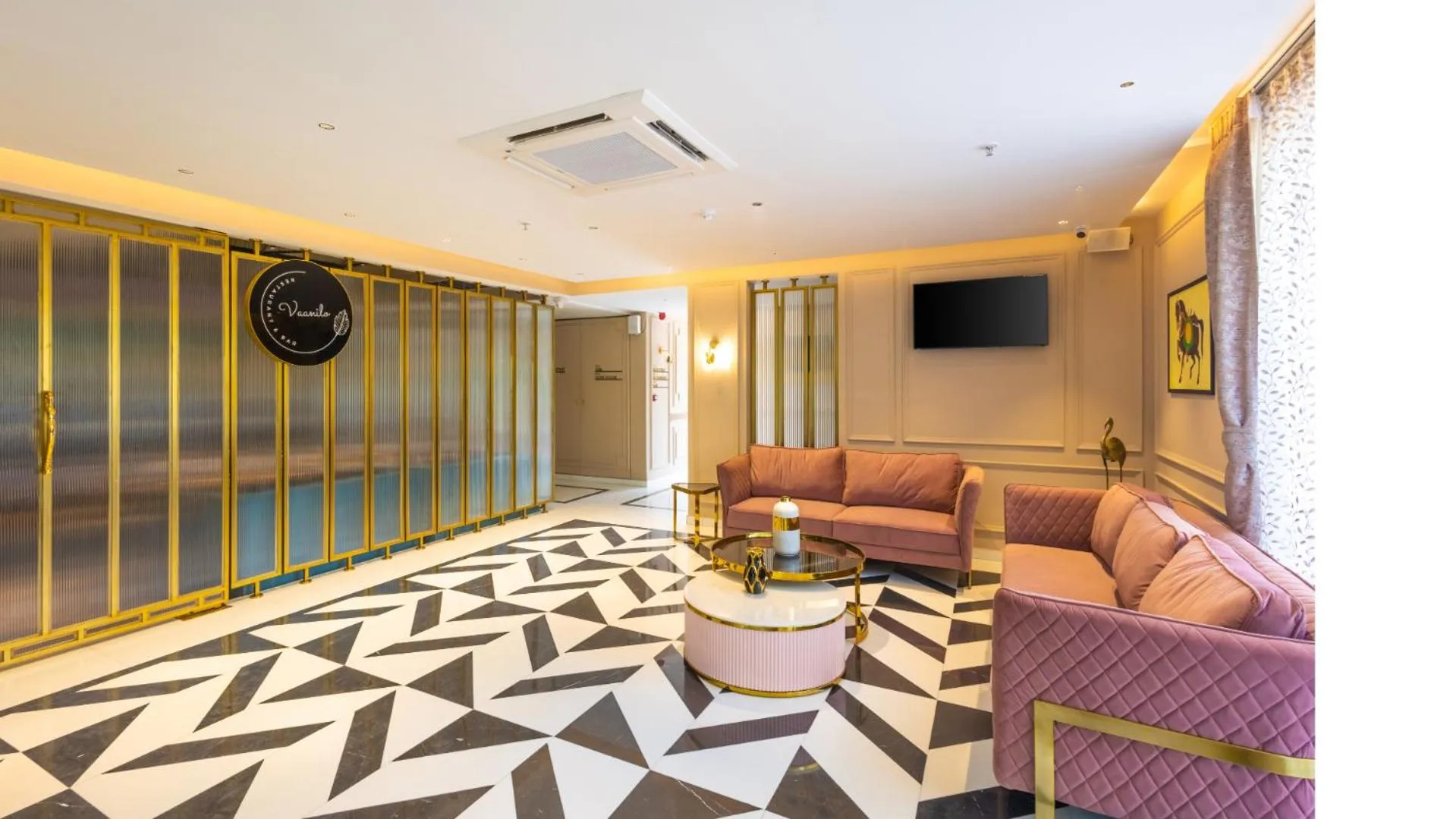 Lobby or reception in Renest Calangute Goa