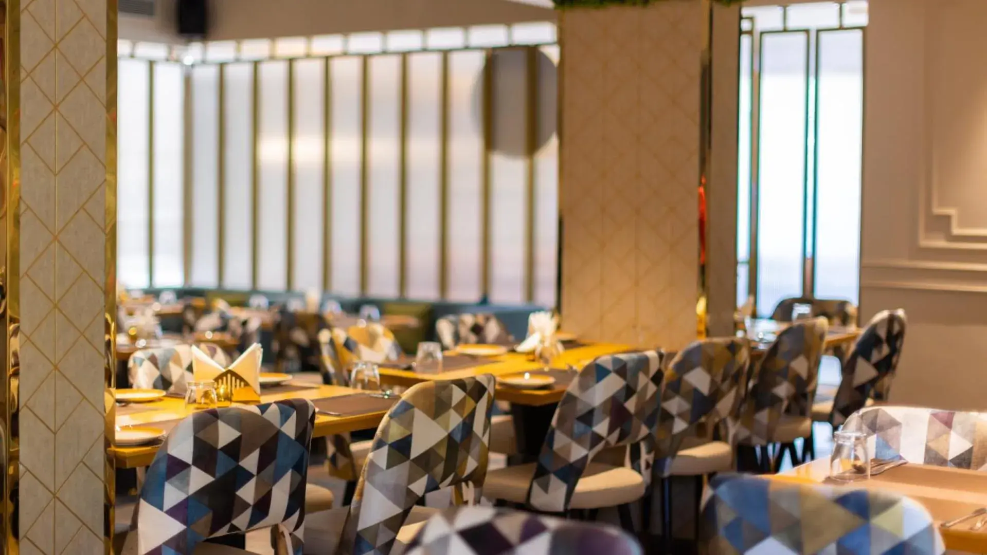 Restaurant/places to eat in Renest Calangute Goa Restaurant/places to eat in Renest Calangute Goa