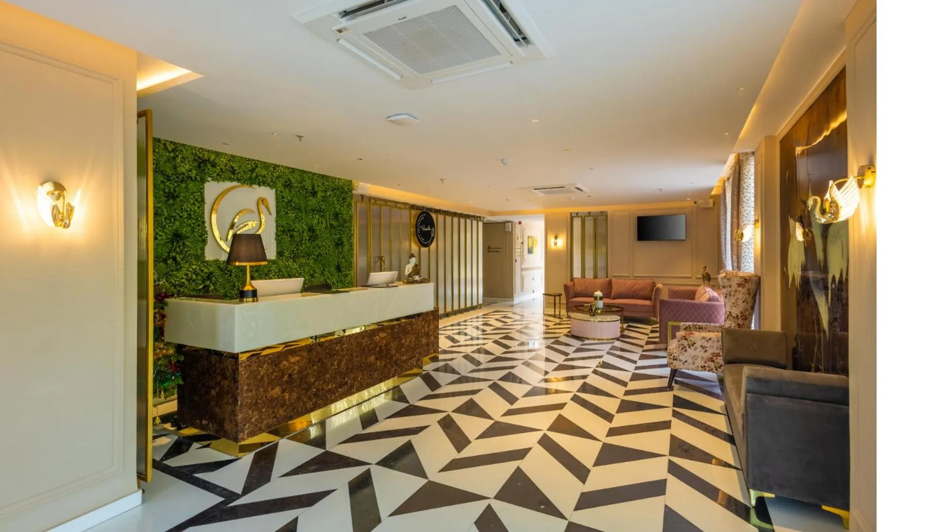 Lobby or reception in Renest Calangute Goa