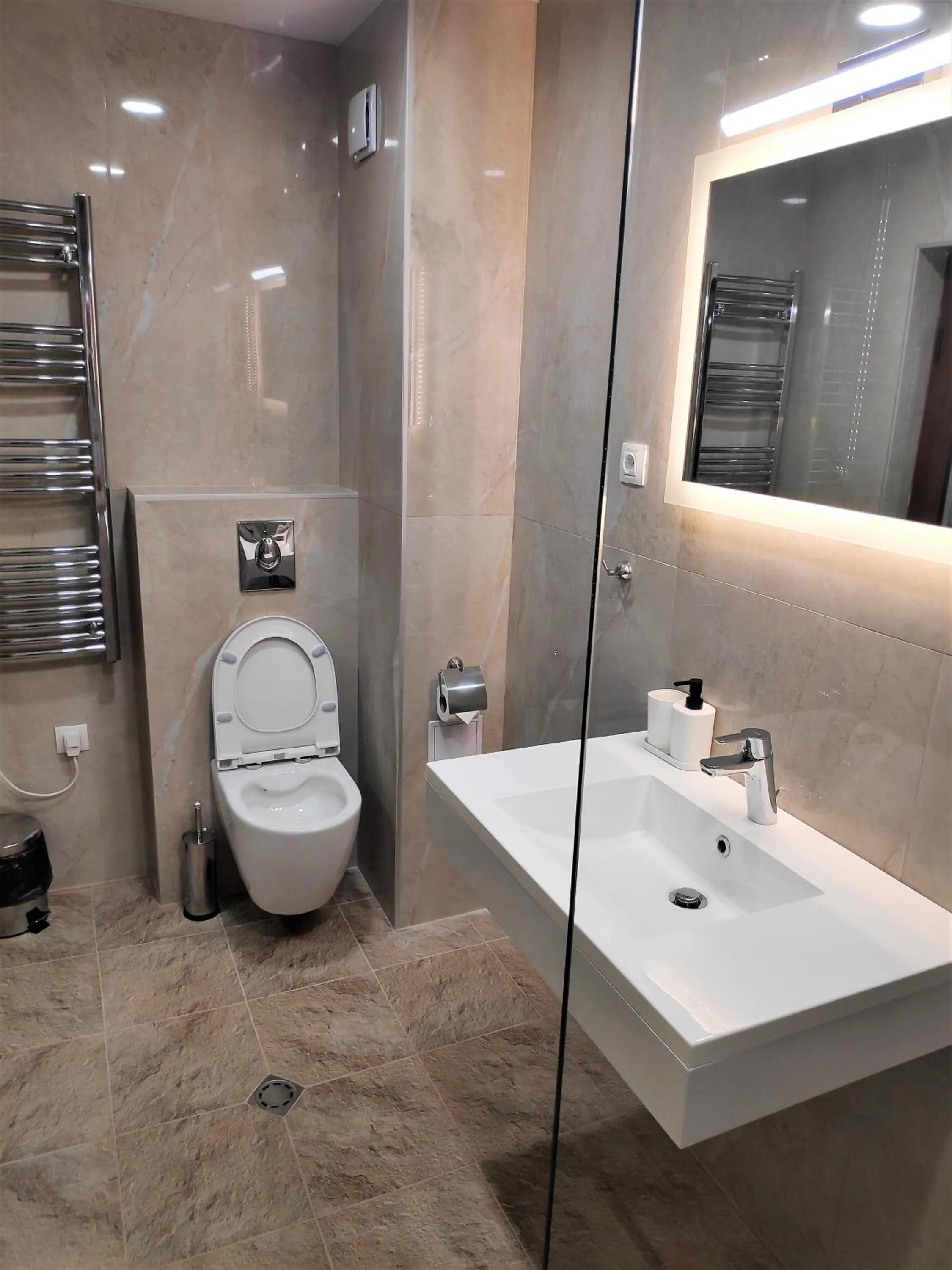 Shower in Lime House, Kyustendil