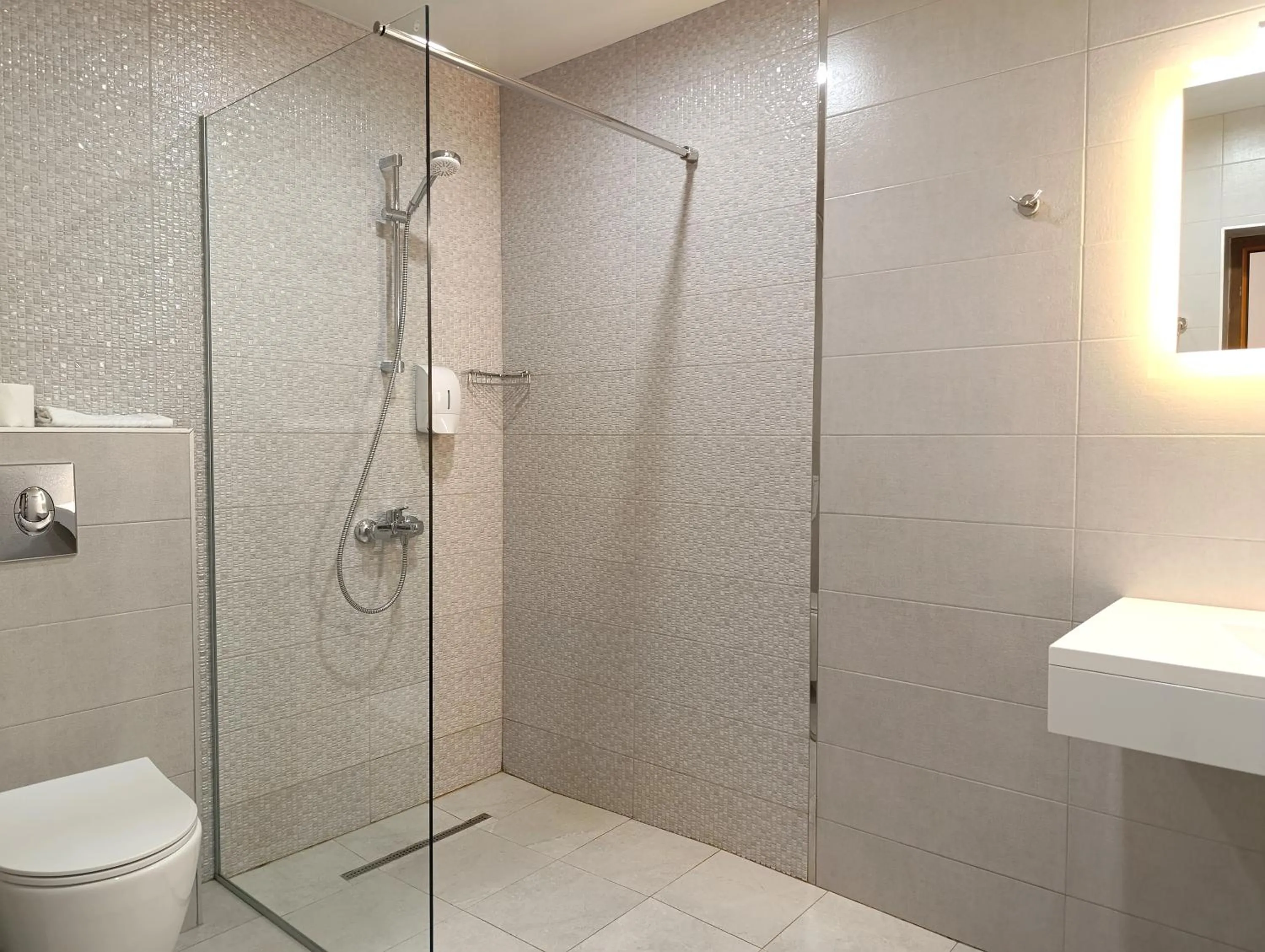 Shower in Lime House, Kyustendil