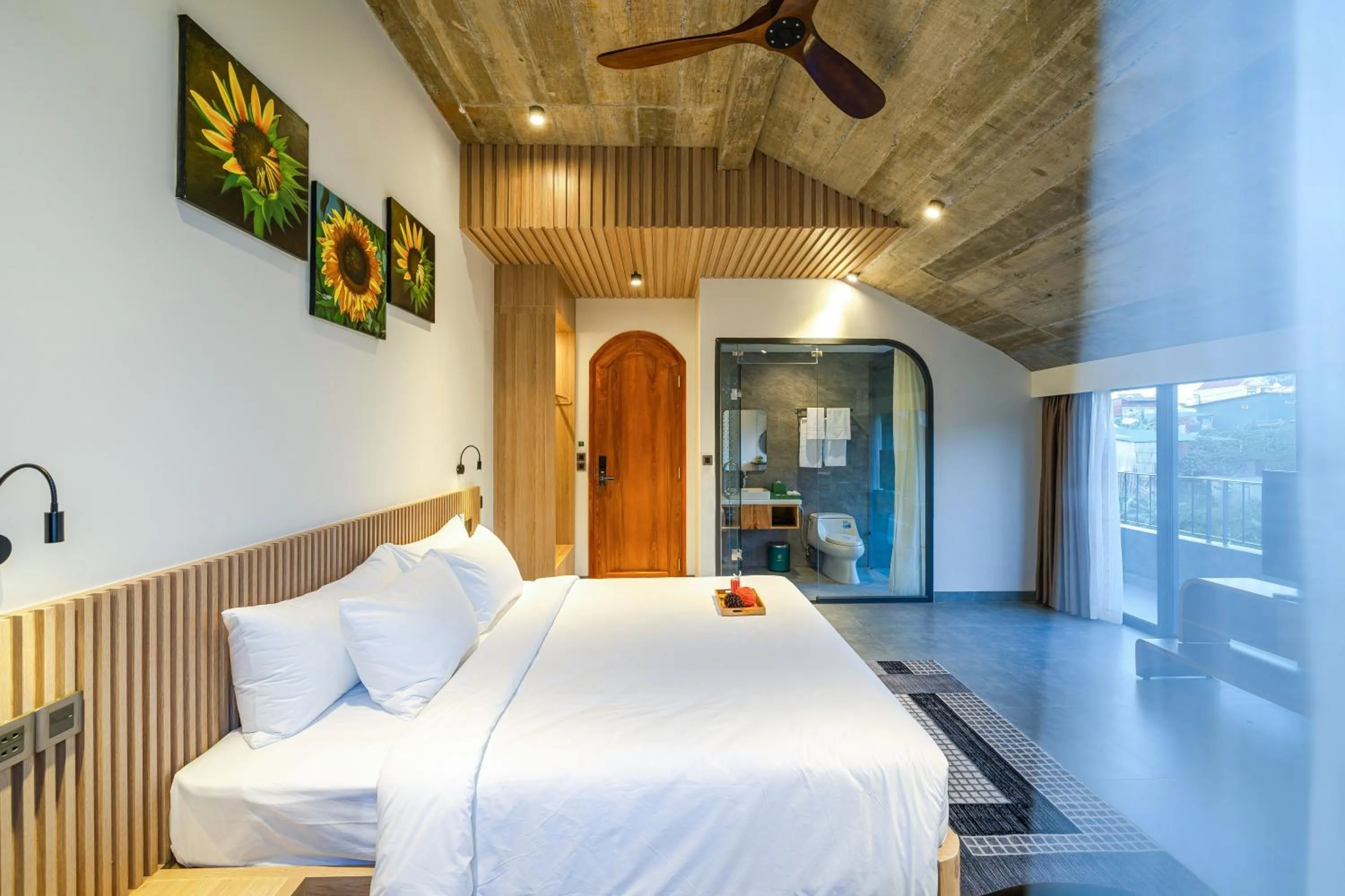 Bed in Tournesol Villa Dalat