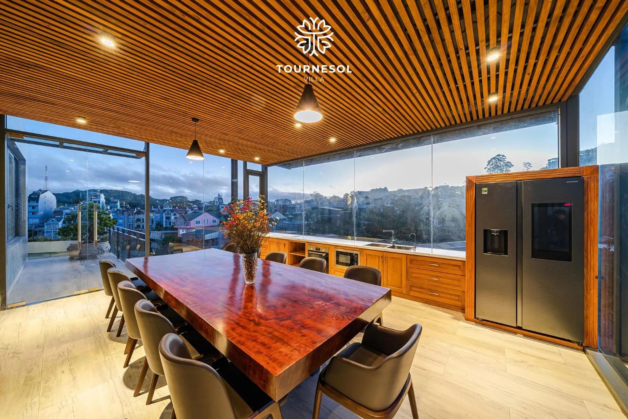 Kitchen or kitchenette in Tournesol Villa Dalat