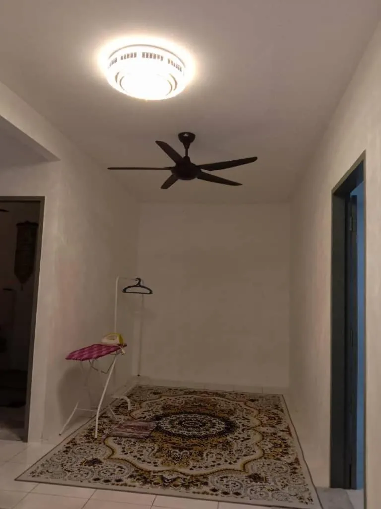 AWANA HOMESTAY