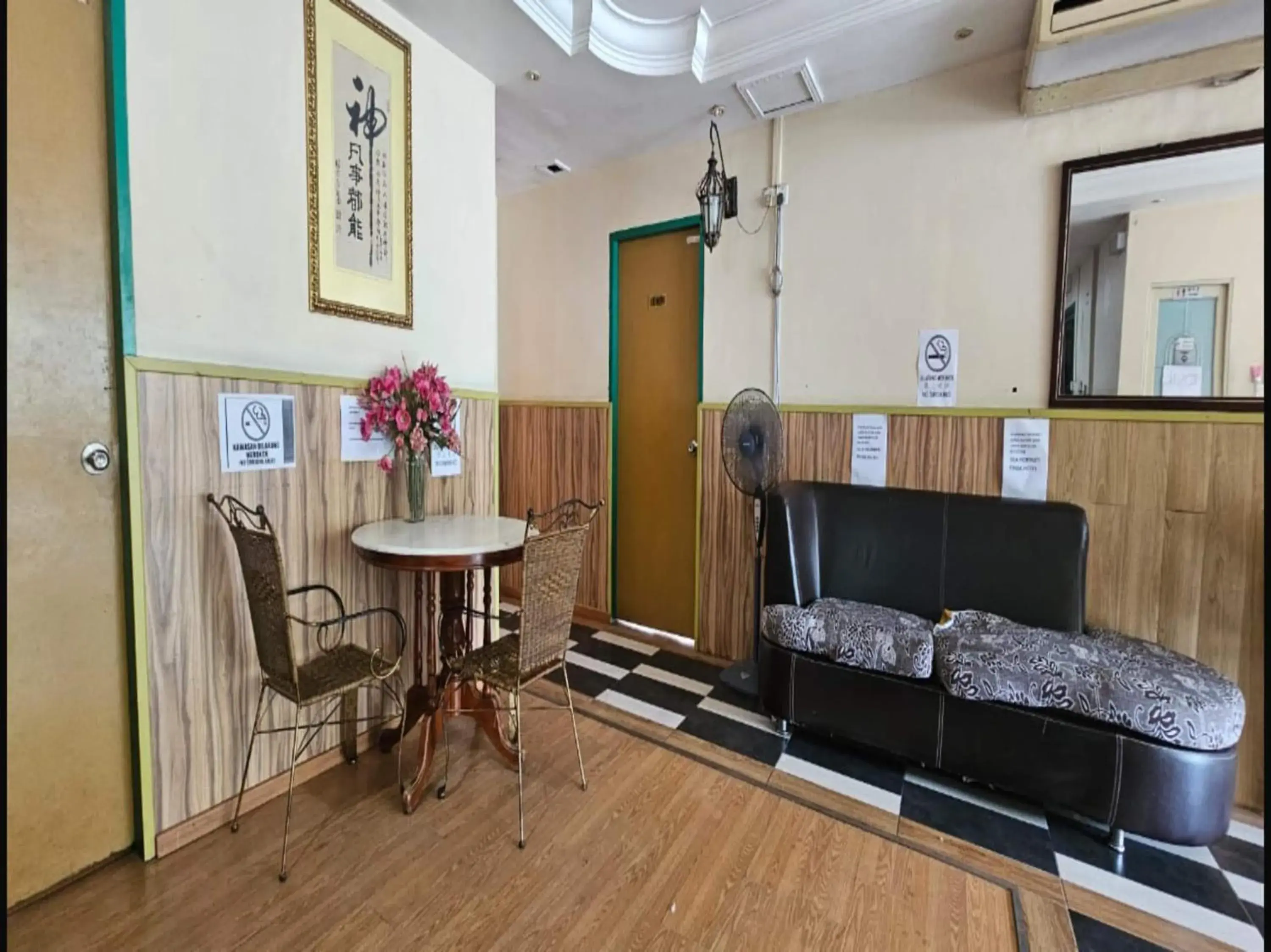 Lobby or reception in Hotel O Sianglory Inn Lobby or reception in Hotel O Sianglory Inn