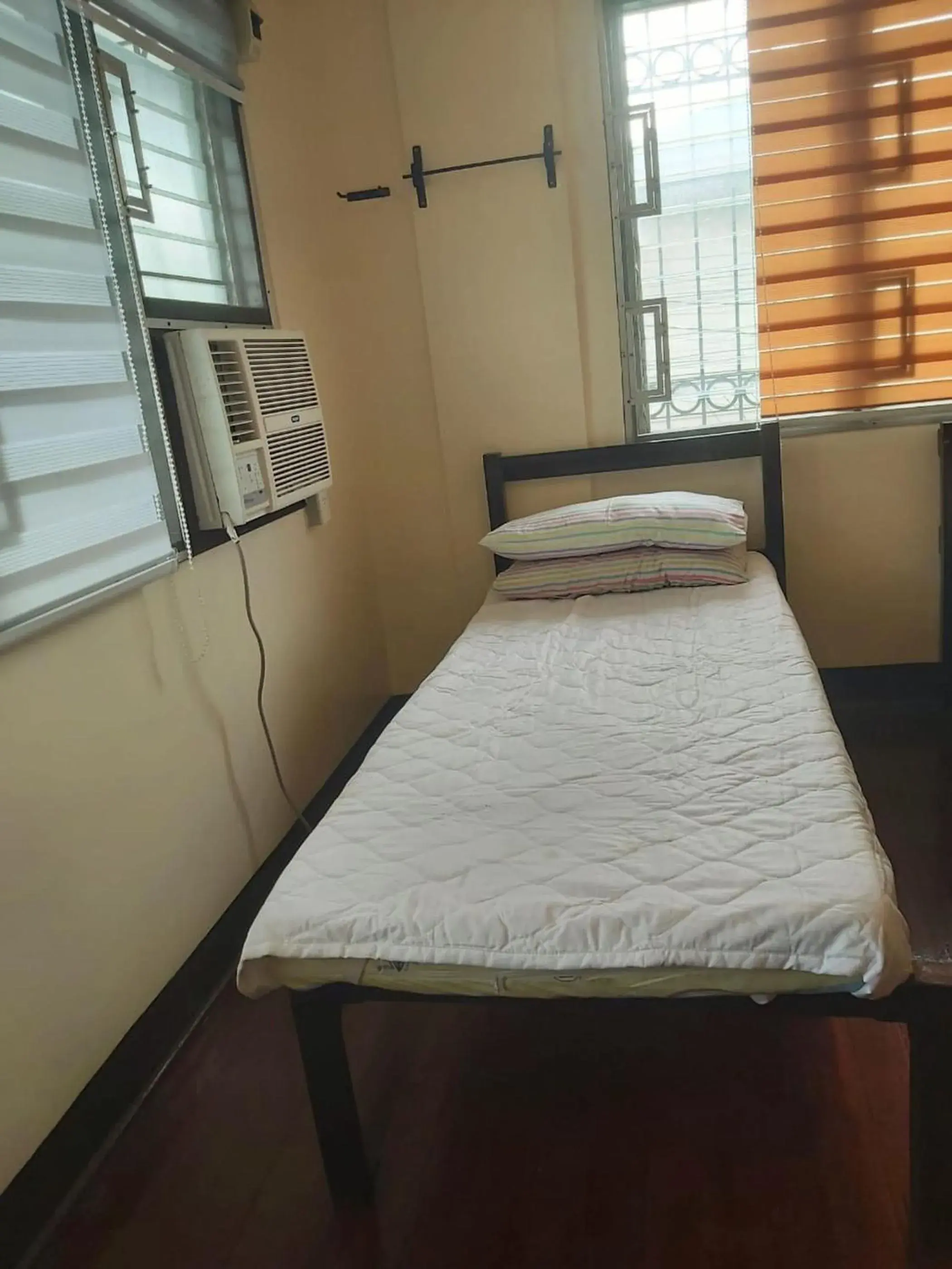 Bedroom, Bed in OYO 916 Angel's Boardrooms Bedroom, Bed in OYO 916 Angel's Boardrooms