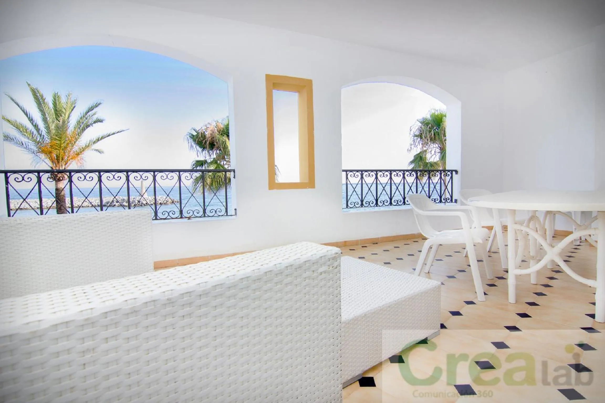 Balcony/Terrace in Park Plaza Suites Apartamentos