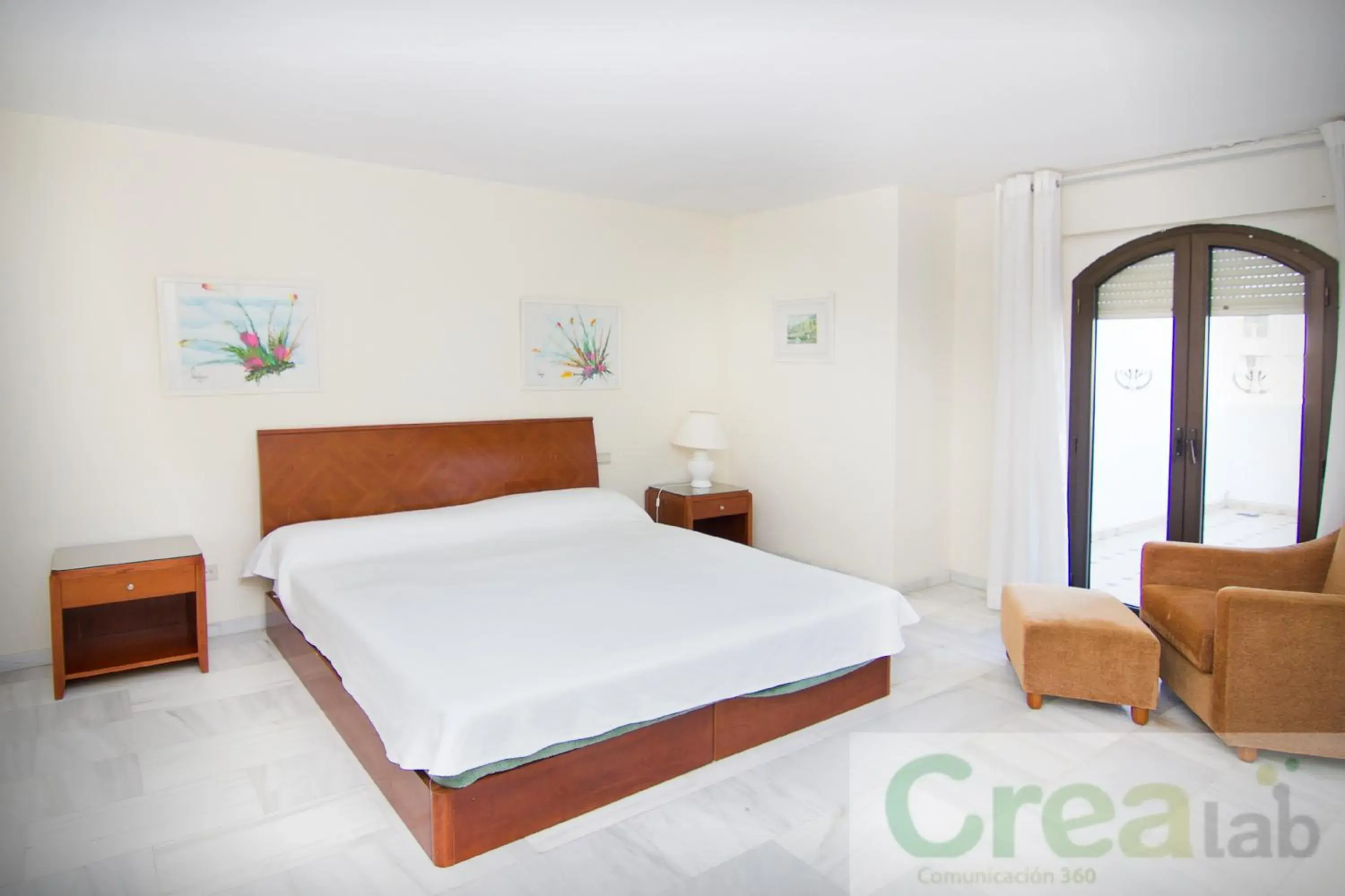 Bed in Park Plaza Suites Apartamentos Bed in Park Plaza Suites Apartamentos