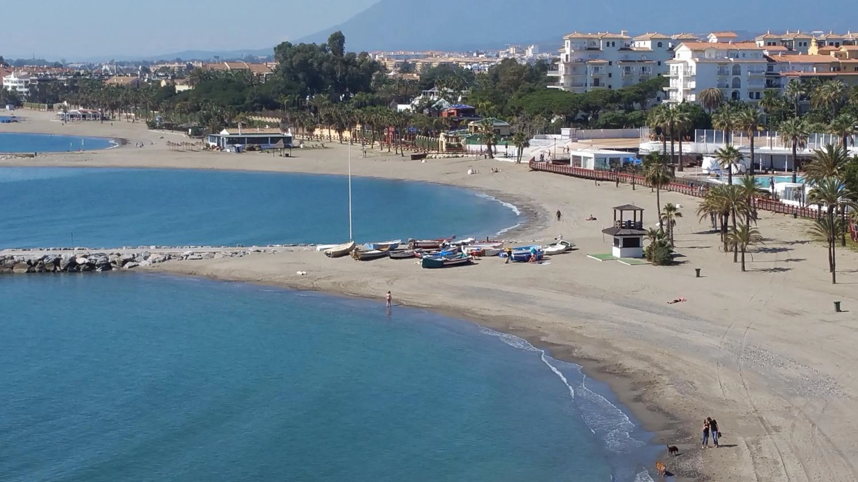 Beach in Park Plaza Suites Apartamentos