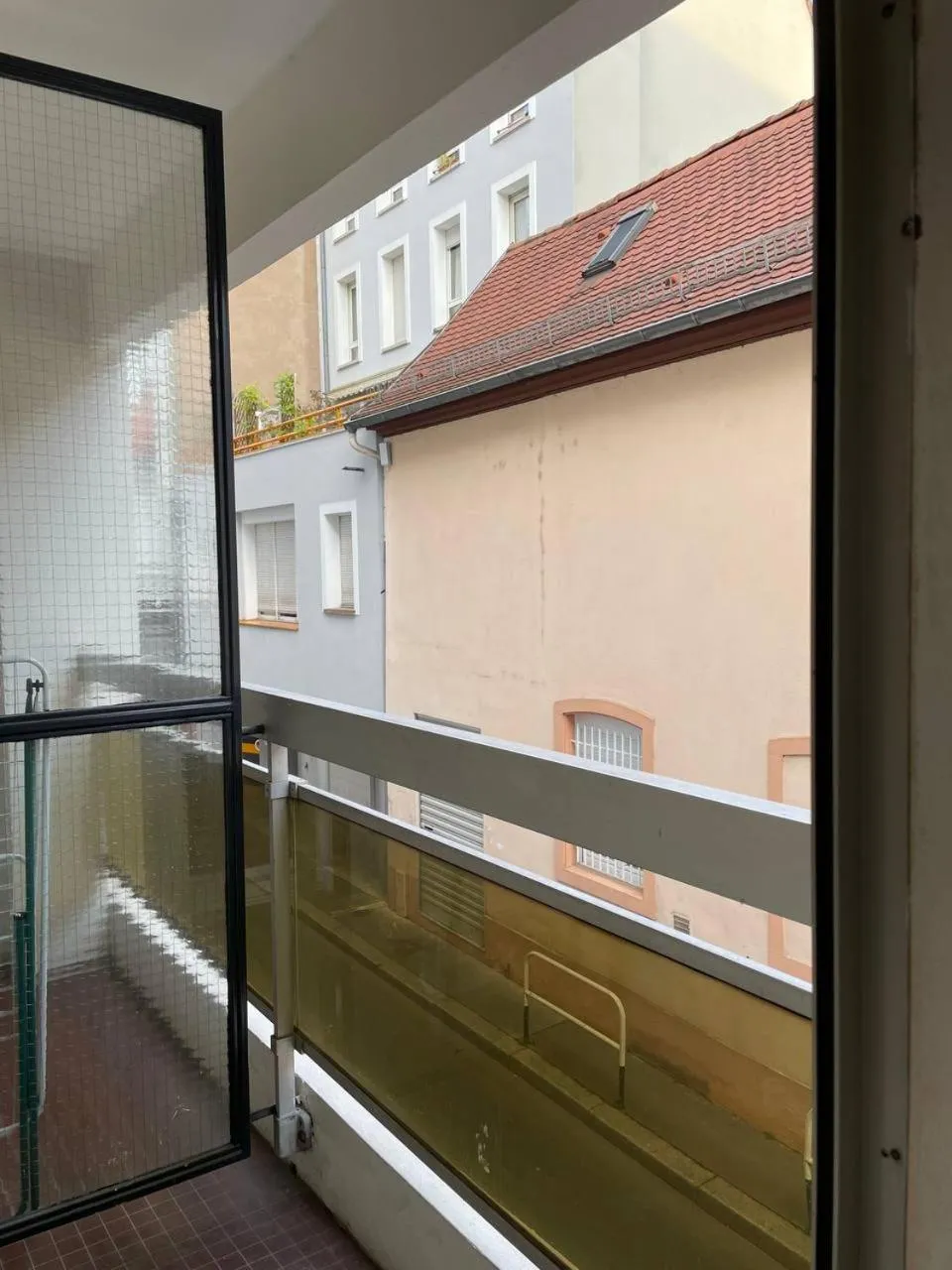 Balcony/Terrace in Cozy Appartement Halles Strasbourg