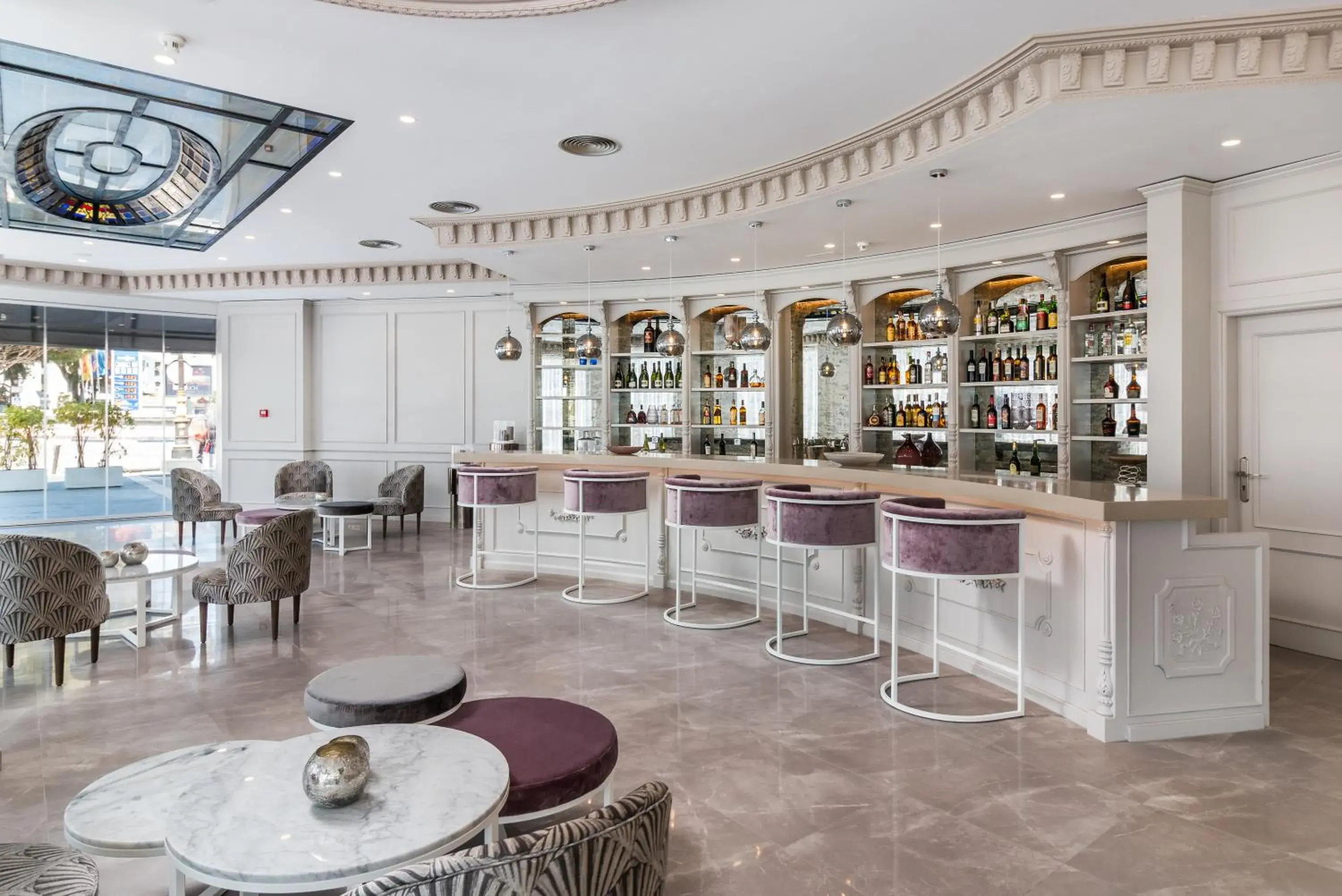 Lounge or bar in Boutique Hotel B51 Lounge or bar in Boutique Hotel B51