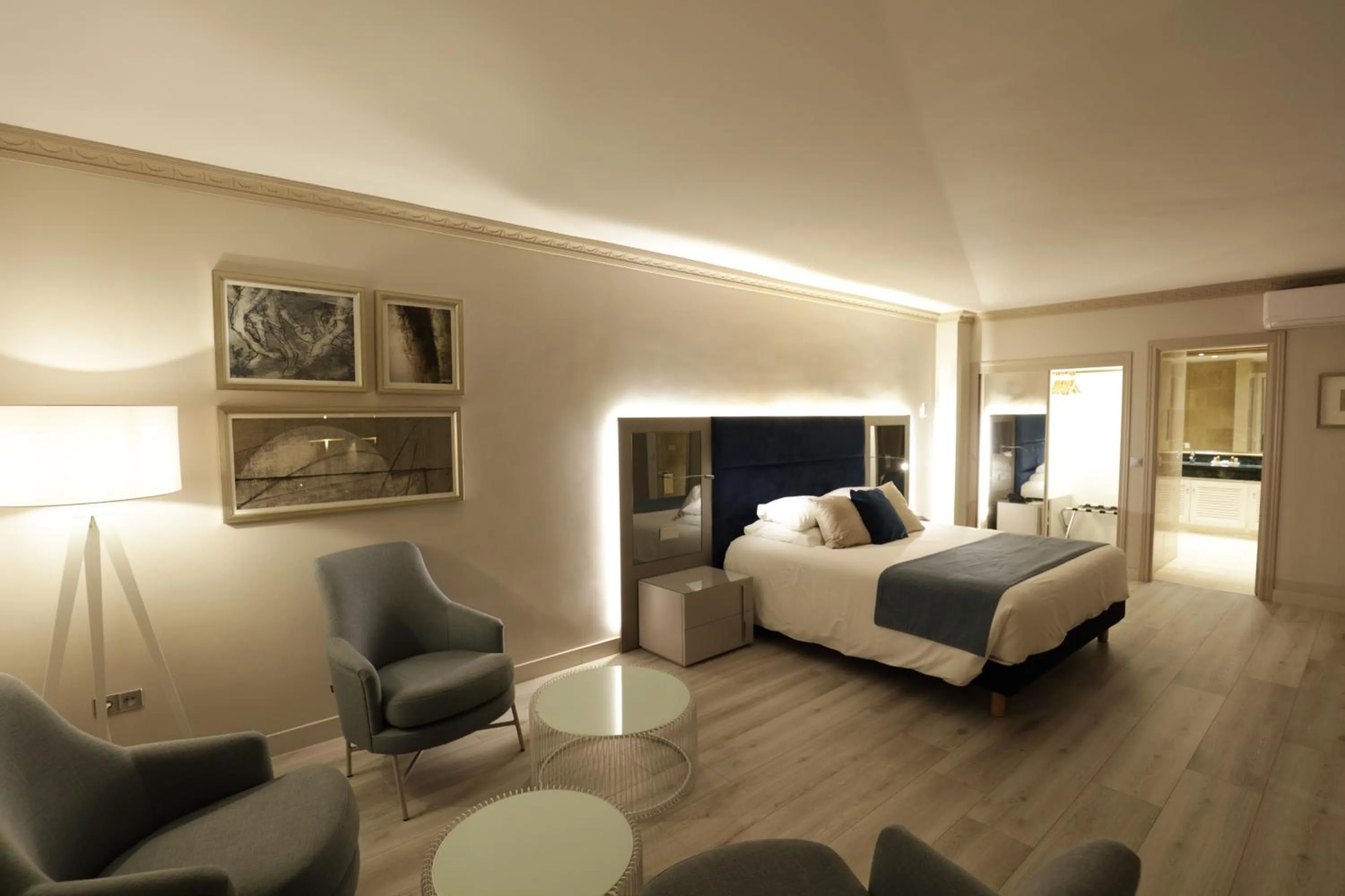 Bedroom, Bed in Boutique Hotel B51