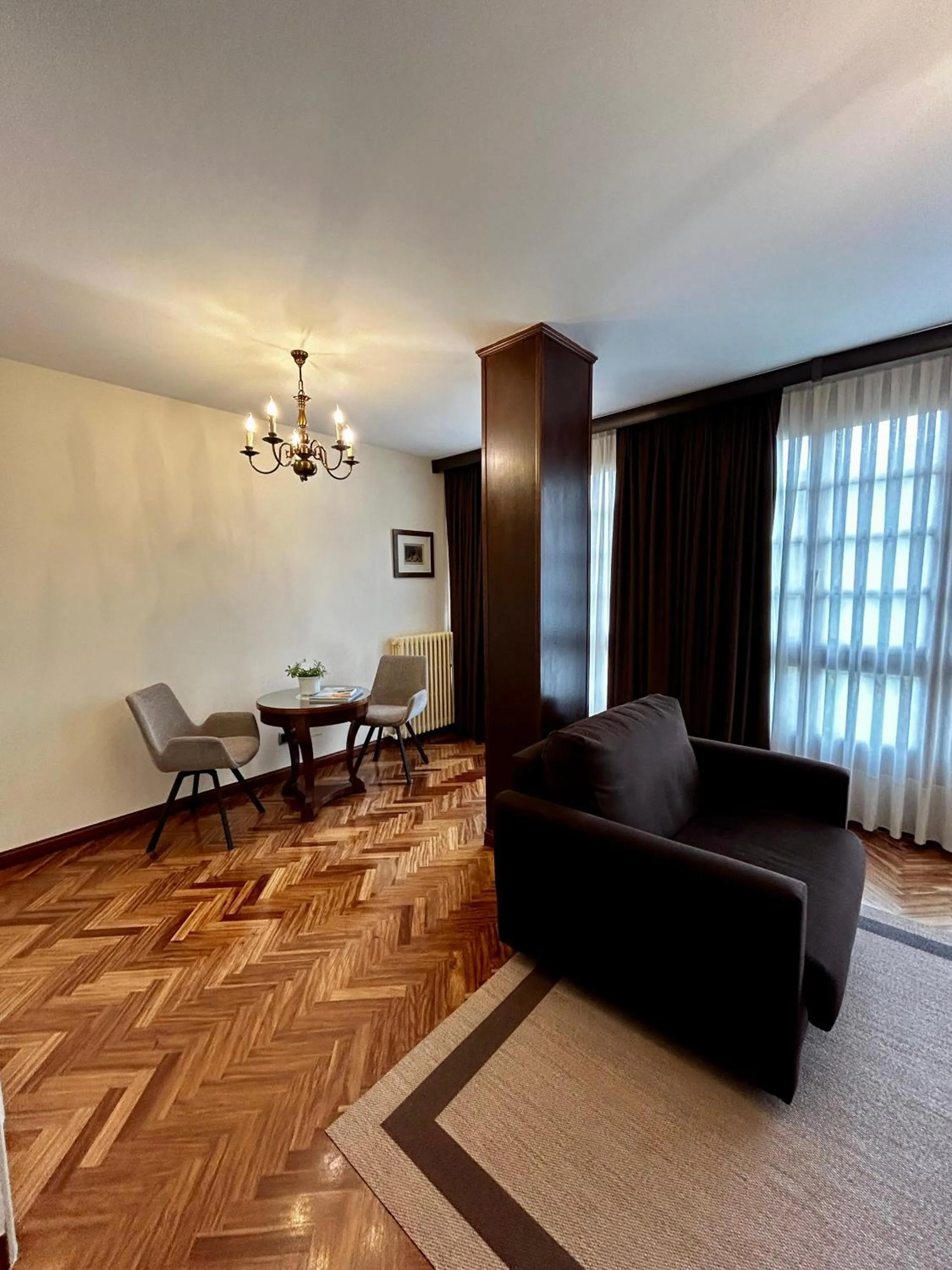 Living room in Hotel La Arquera