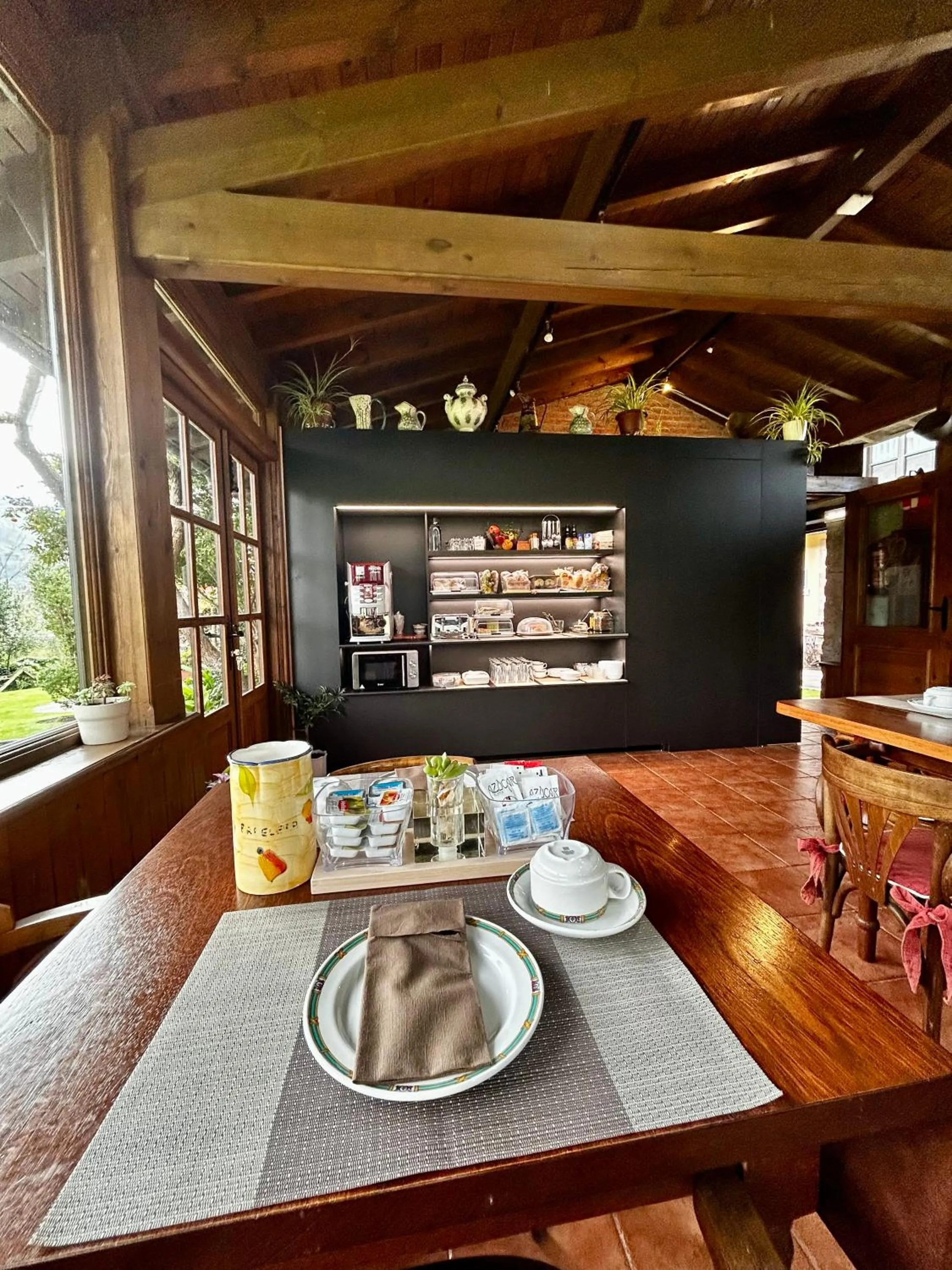 Breakfast in Hotel La Arquera