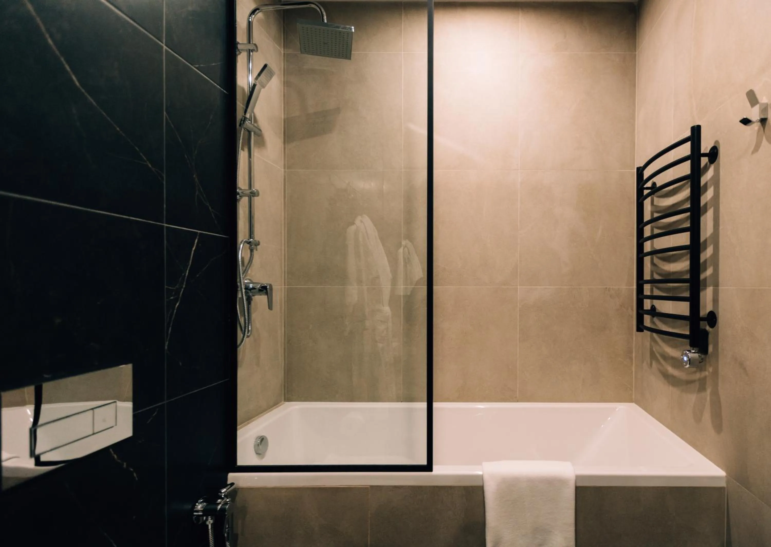 Shower in Forest 1961 Boutique Hotel & Restaurant