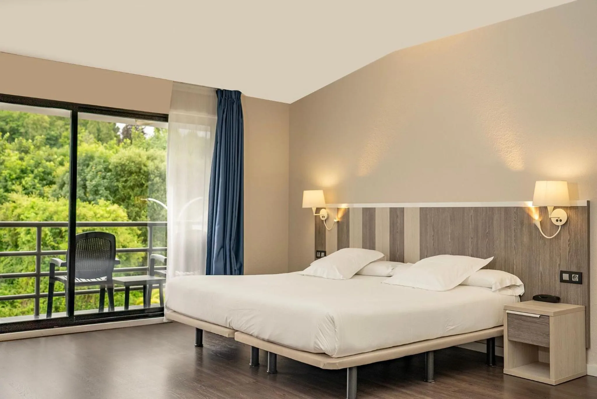 Bed in Hotel La Palma de Llanes