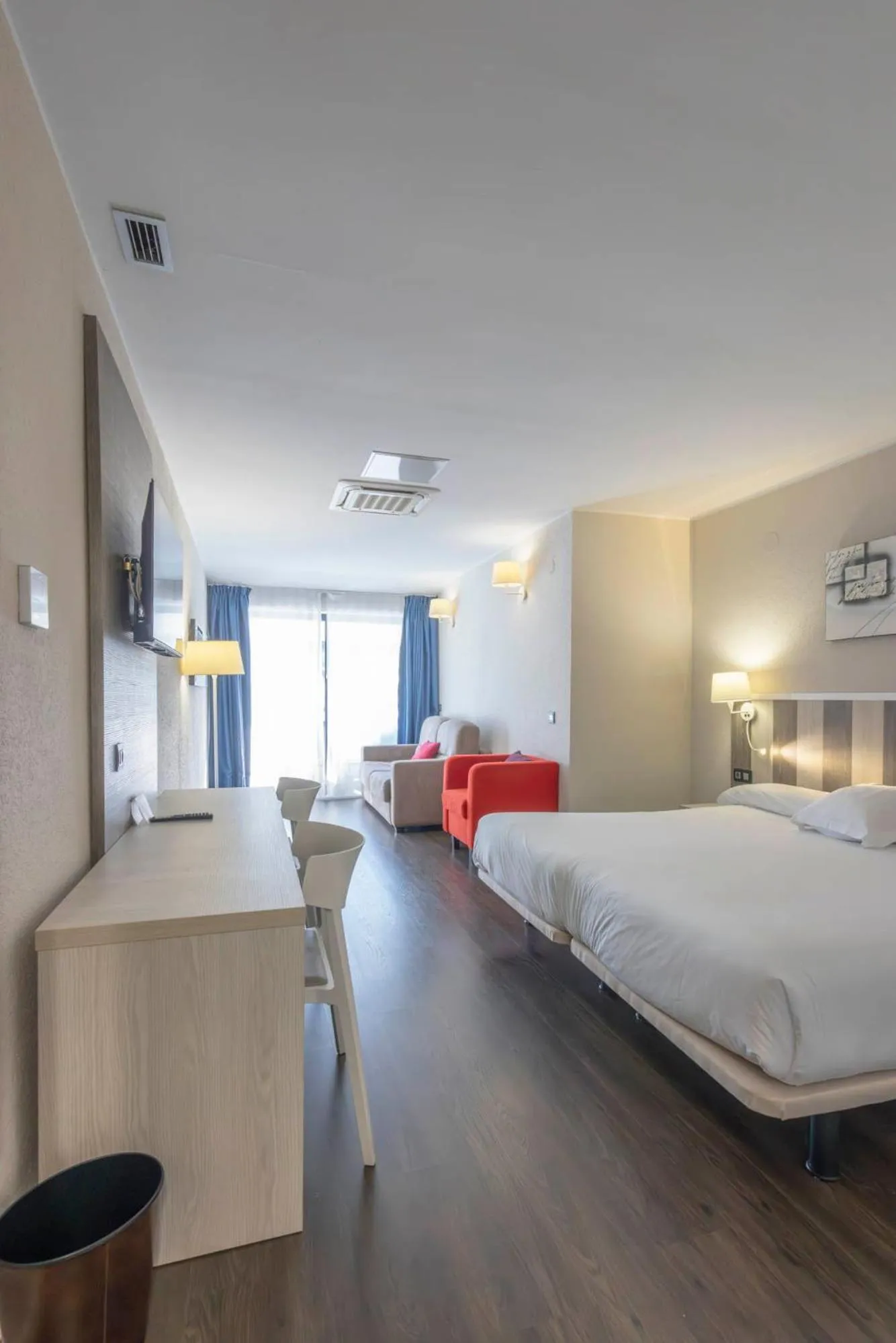 Photo of the whole room, Bed in Hotel La Palma de Llanes