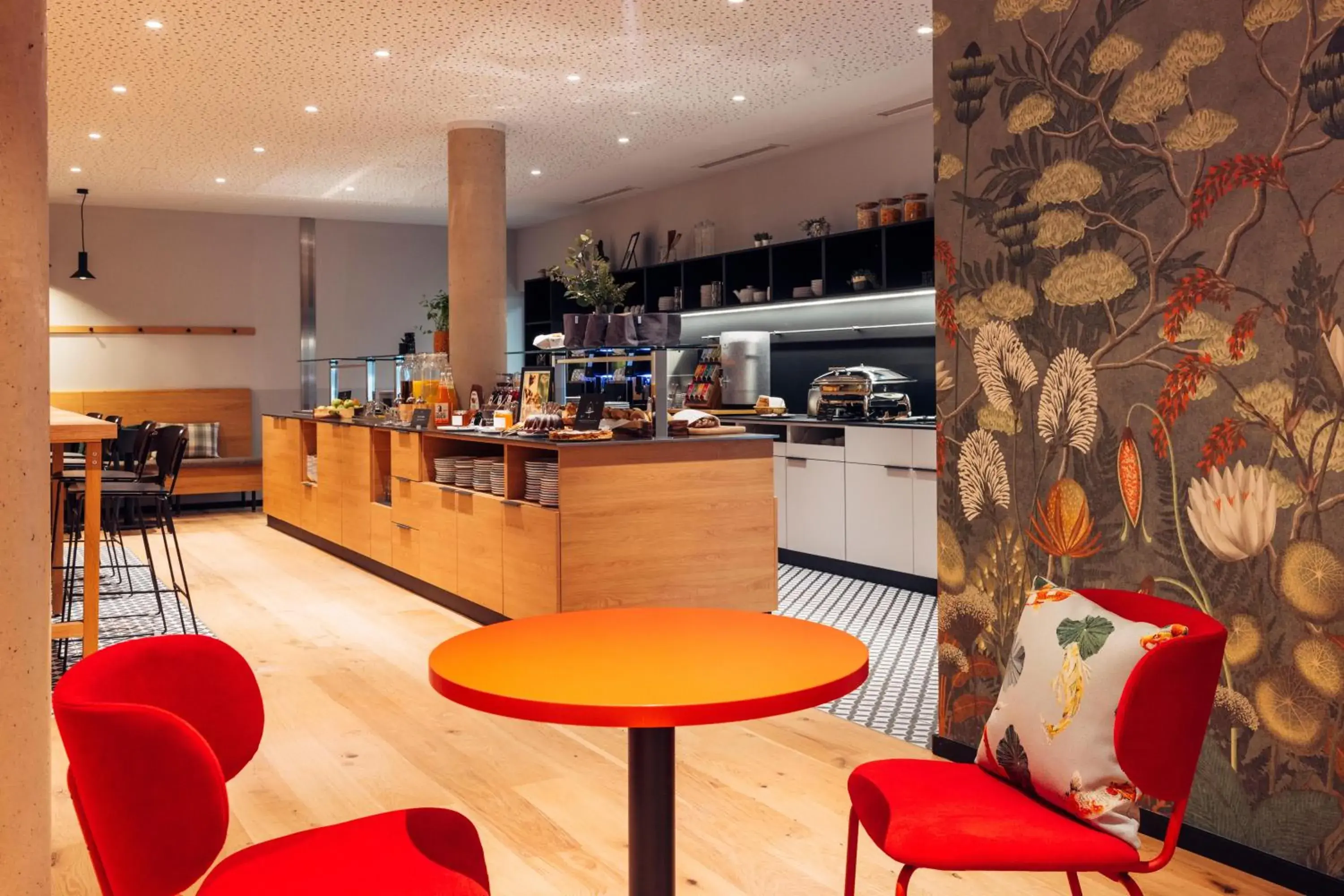 Restaurant/places to eat in harry's home Villach hotel & apartments Restaurant/places to eat in harry's home Villach hotel & apartments