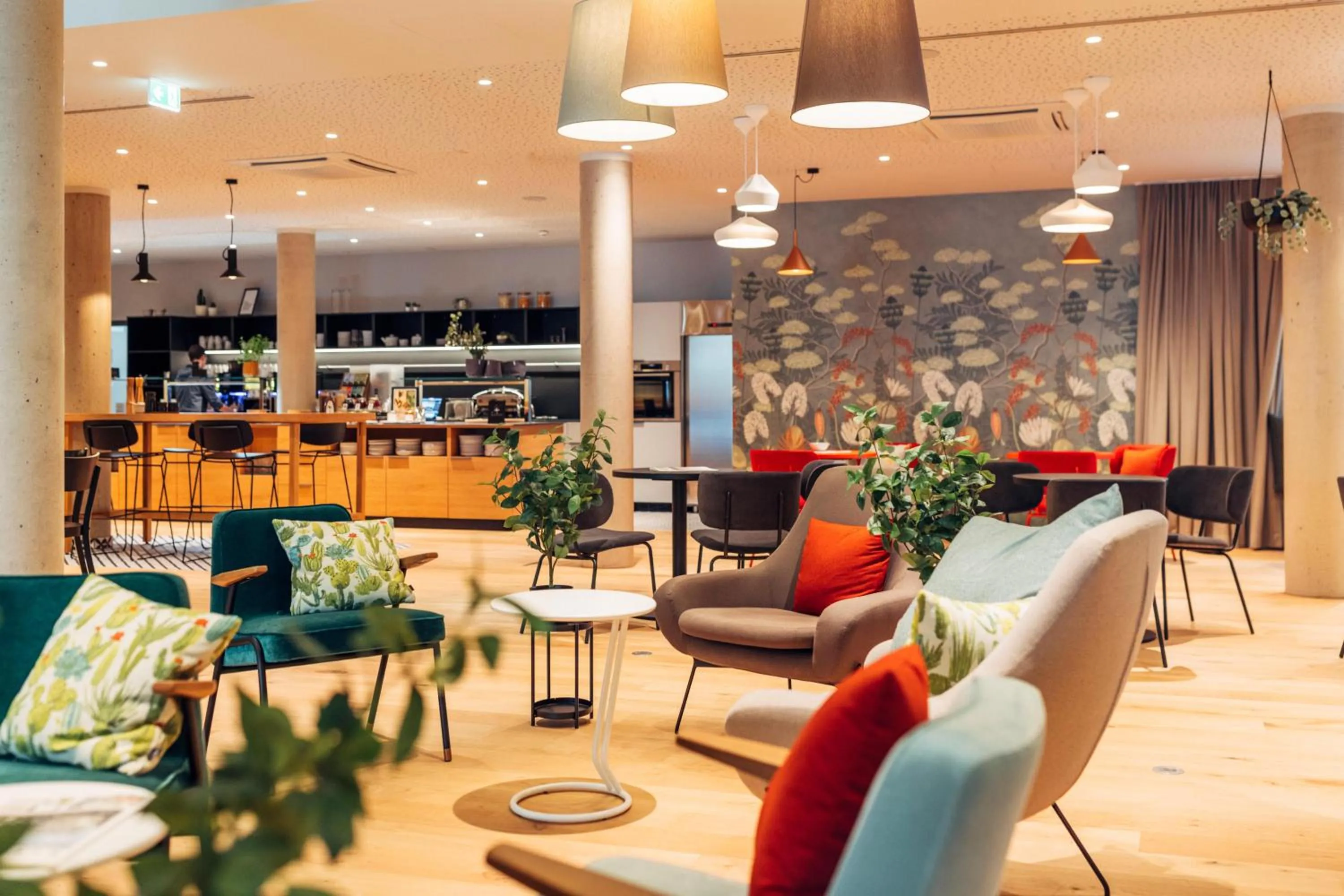 Lobby or reception in harry's home Villach hotel & apartments