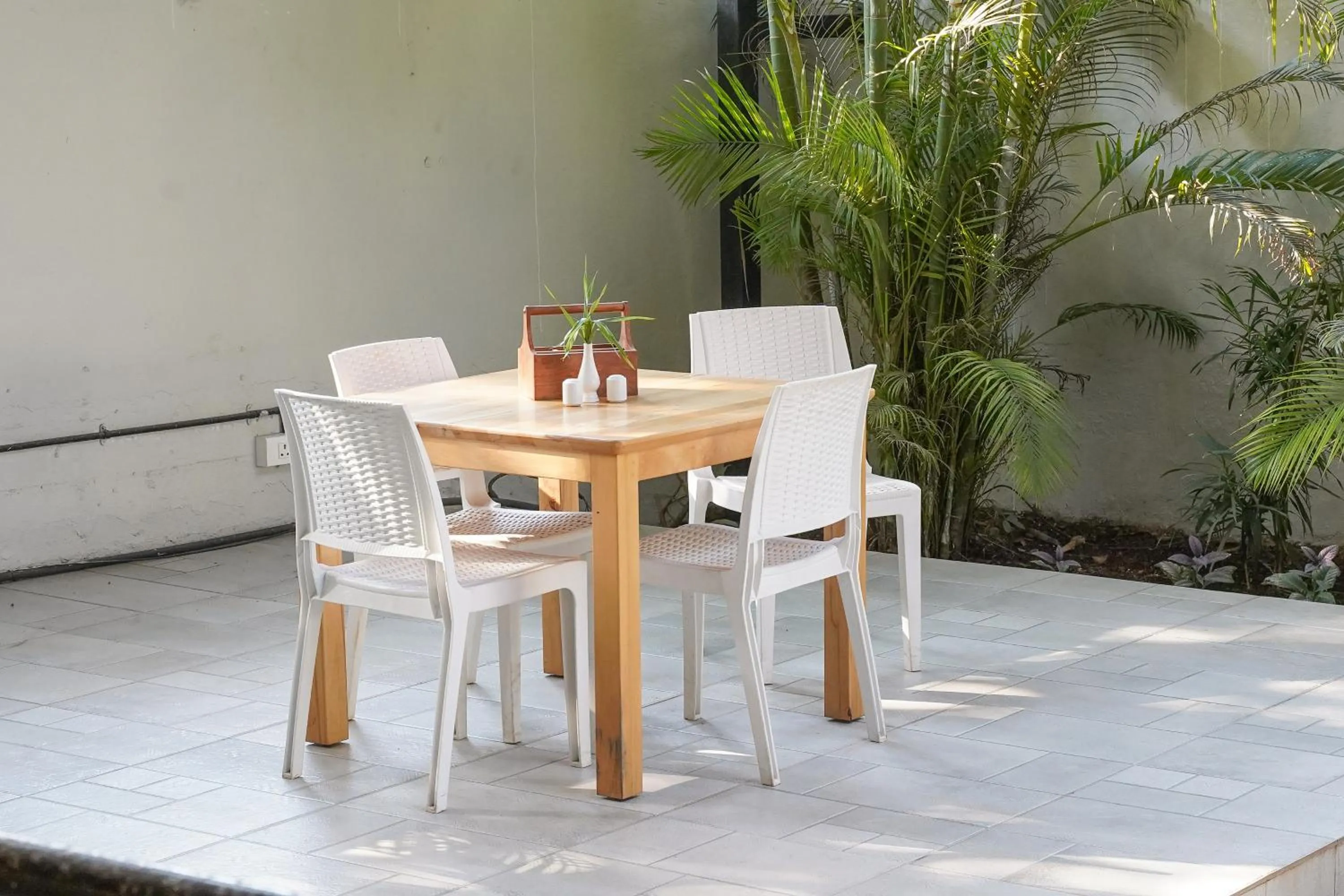 Restaurant/places to eat in Indie Stays Goa