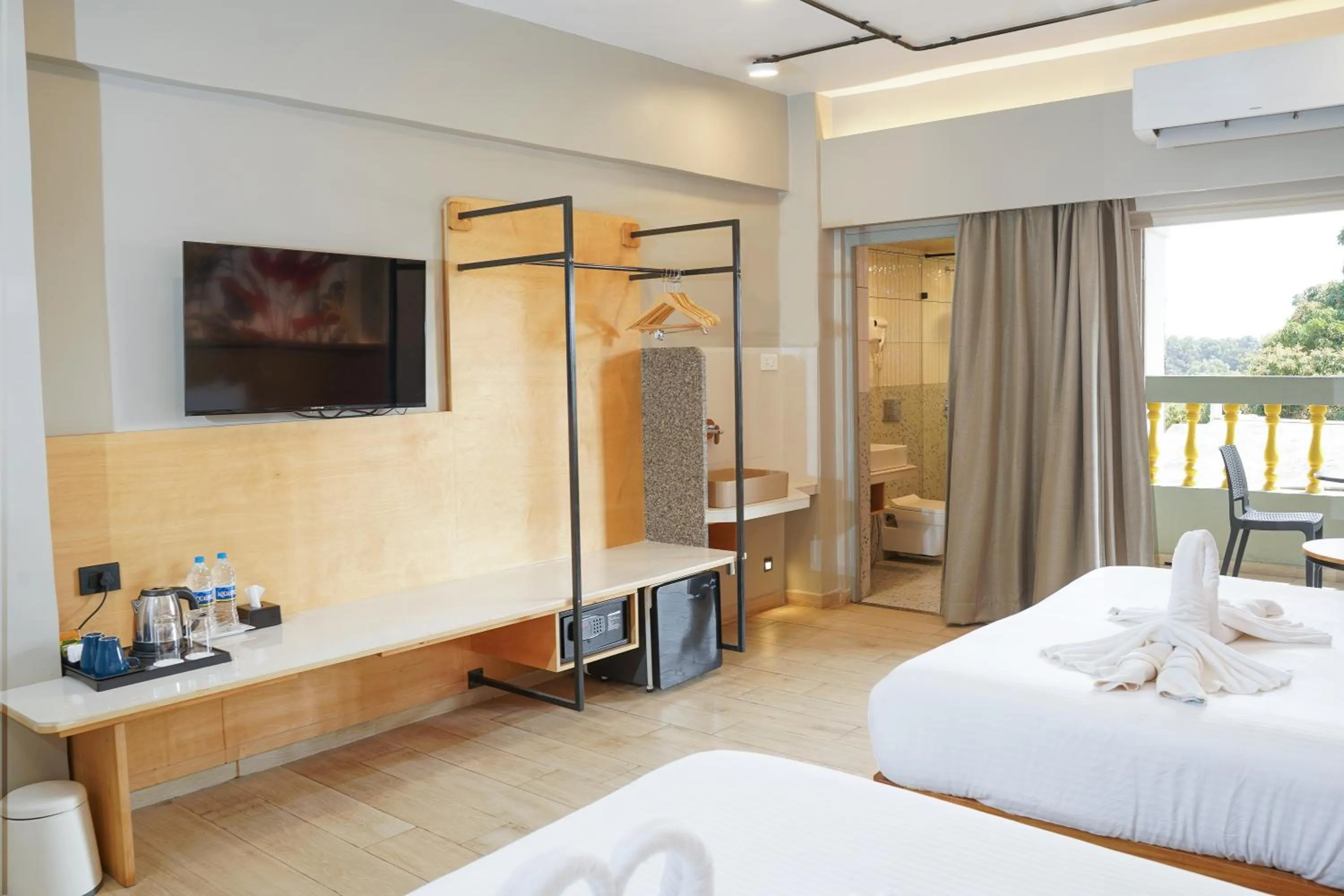 Bed in Indie Stays Goa