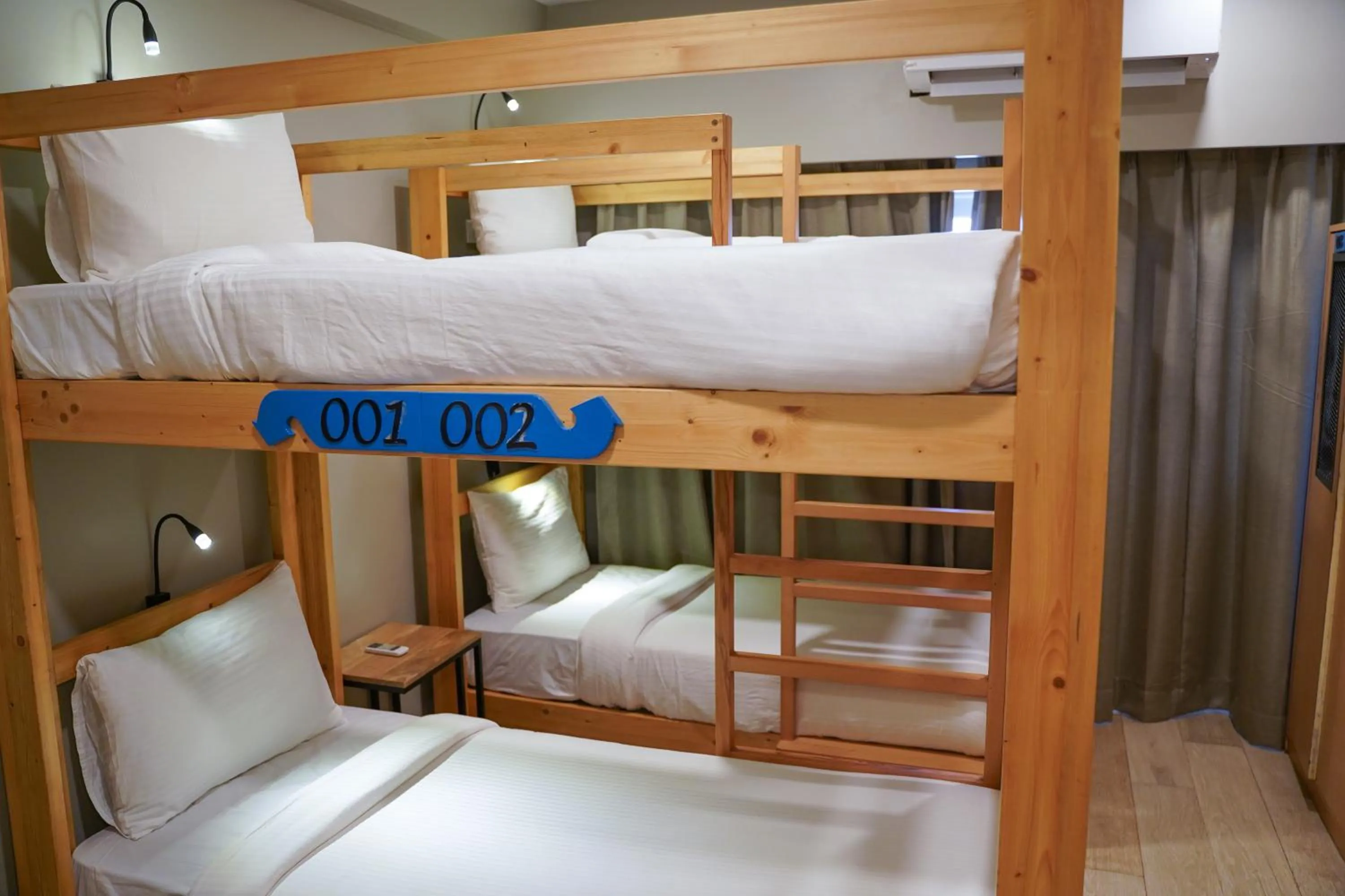 Bed in Indie Stays Goa