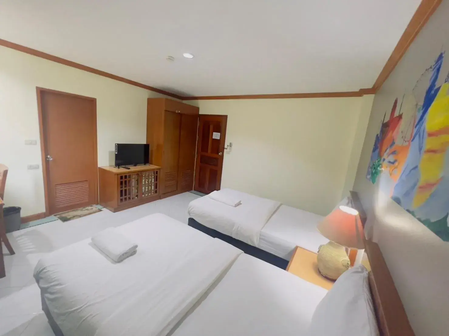 Deluxe Twin Room in Royal Vista Patong Deluxe Twin Room in Royal Vista Patong