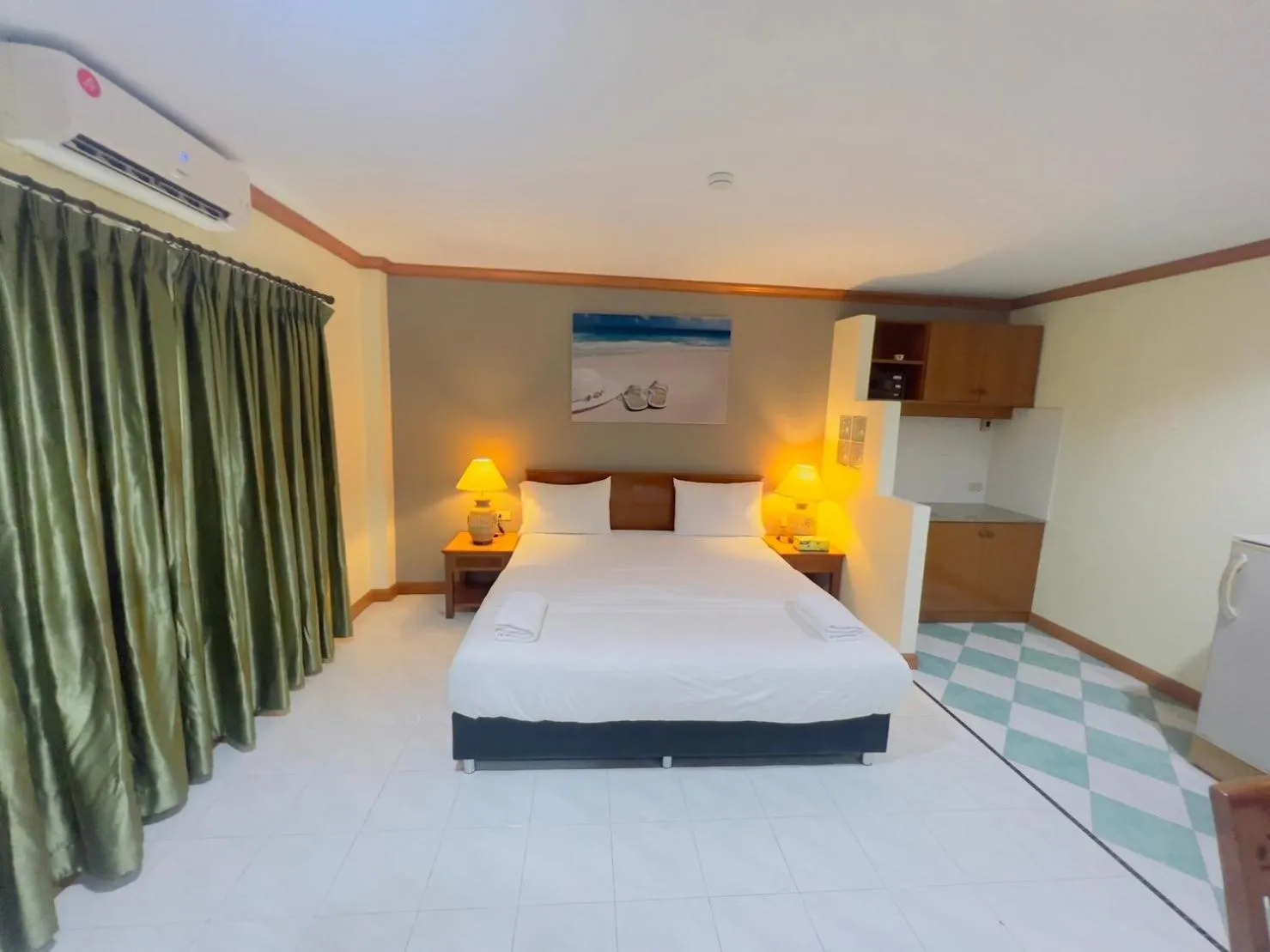 Bed in Royal Vista Patong