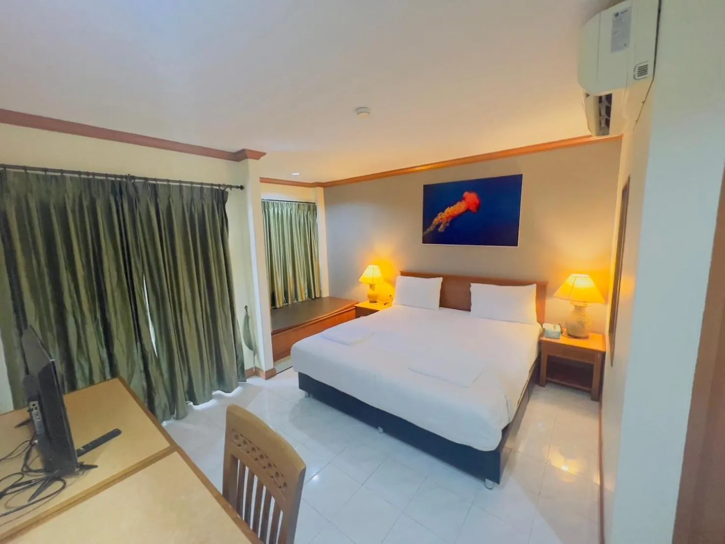 Bed in Royal Vista Patong