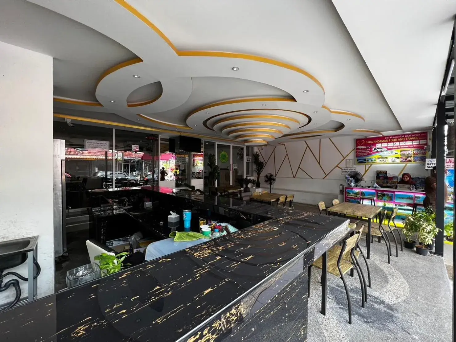 Restaurant/places to eat in Royal Vista Patong Restaurant/places to eat in Royal Vista Patong